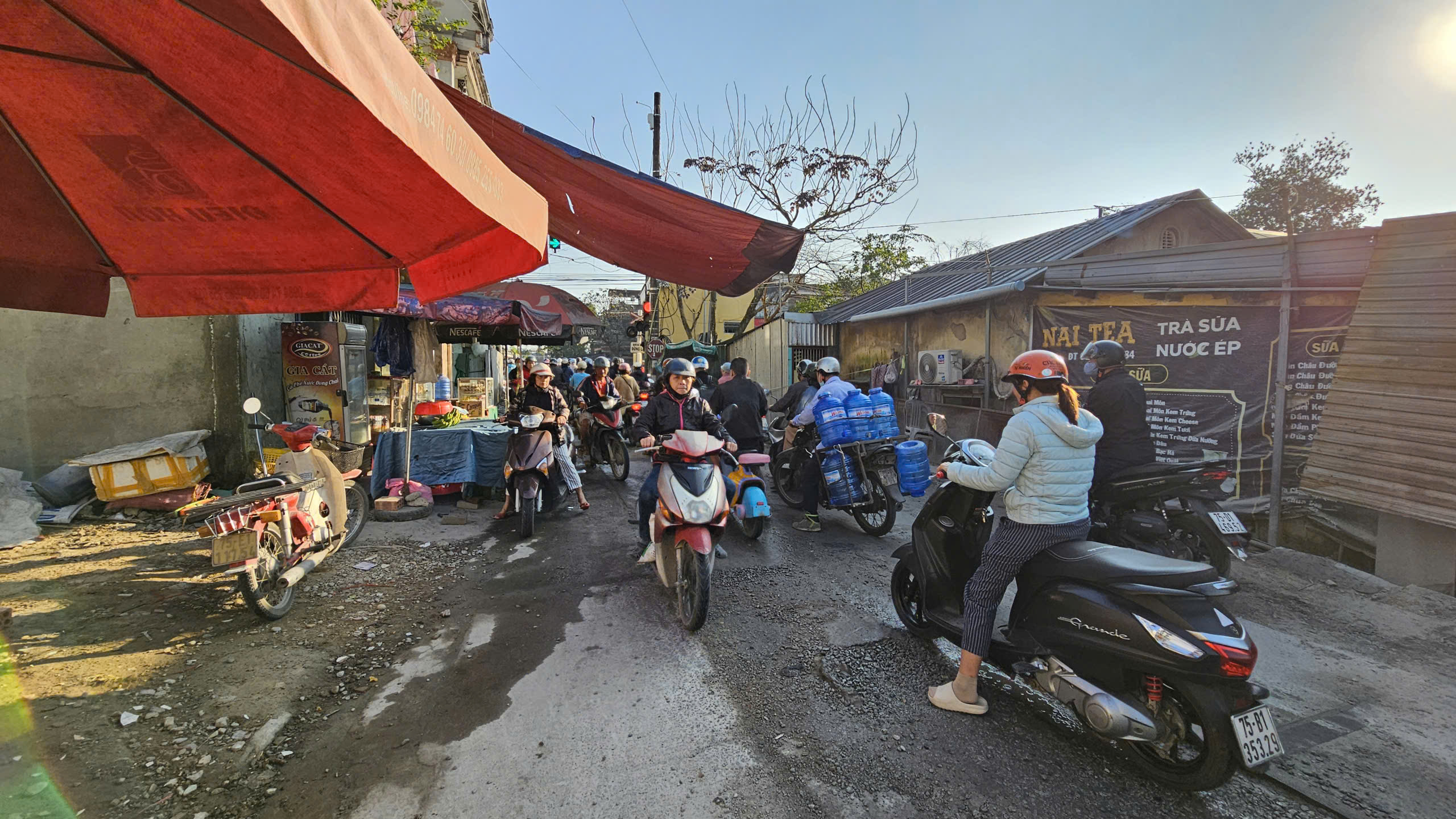 Huế: Vướng mặt bằng, cầu Vạn Xu&acirc;n vẫn chưa th&ocirc;ng tuyến- Ảnh 3.