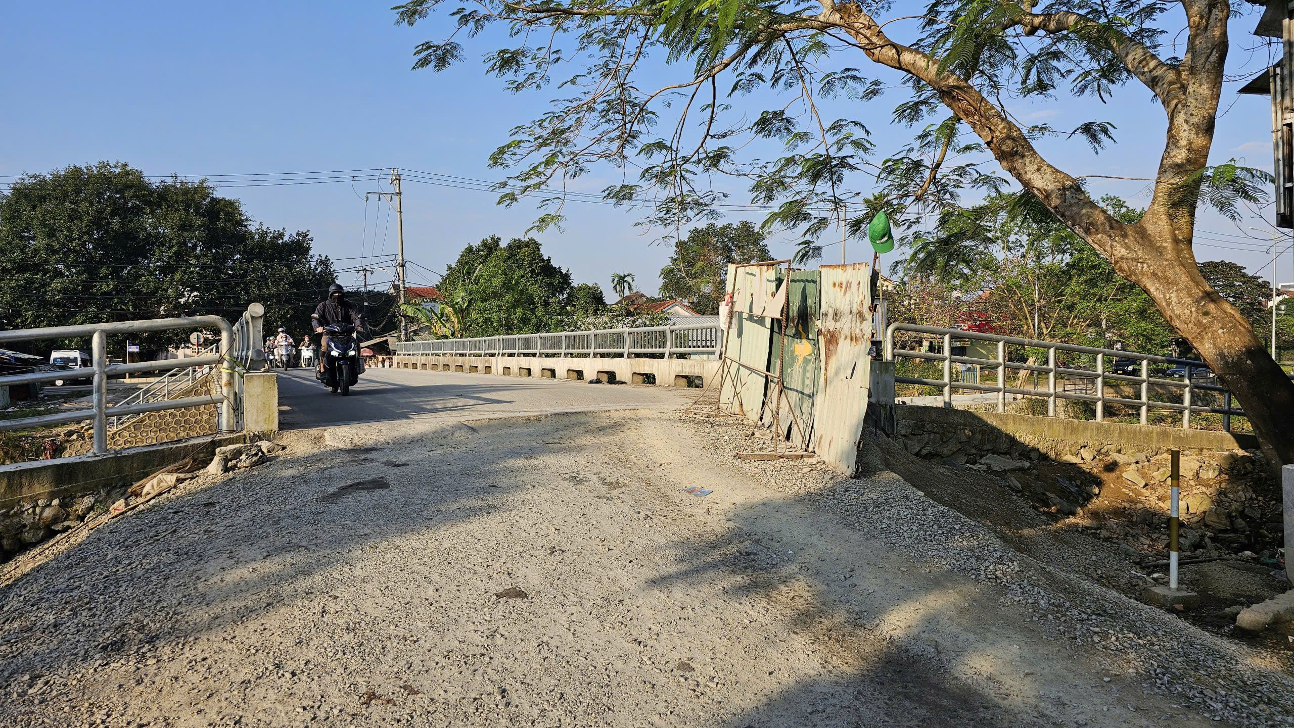 Huế: Vướng mặt bằng, cầu Vạn Xu&acirc;n vẫn chưa th&ocirc;ng tuyến- Ảnh 8.