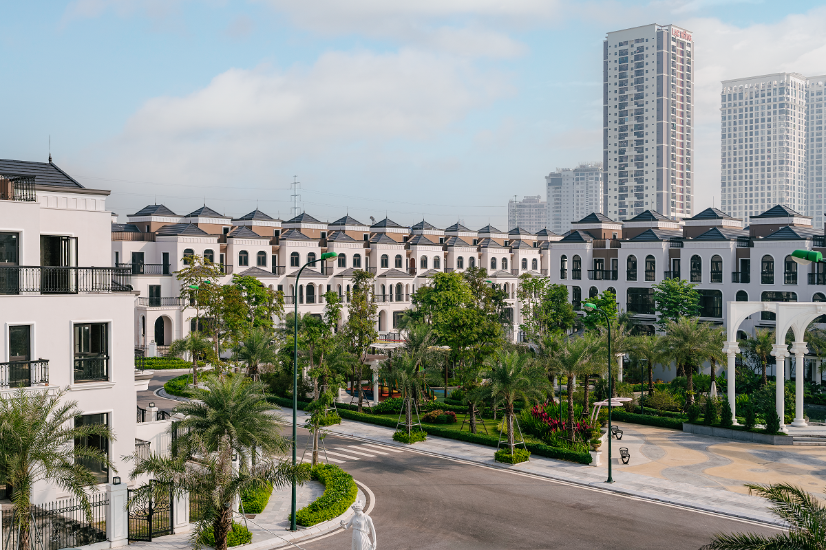 Thị trường bước vào giai đoạn phân hóa: Biệt thự cao cấp nội đô Hà Nội còn dư địa?- Ảnh 1.