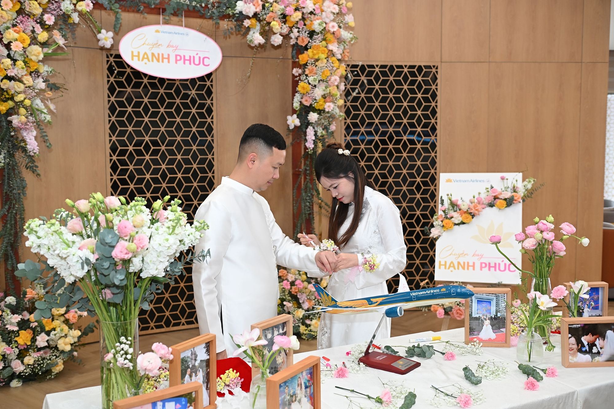 Chuyến bay đặc biệt lan tỏa th&ocirc;ng điệp &ldquo;Việt Nam hạnh ph&uacute;c&rdquo;- Ảnh 5.