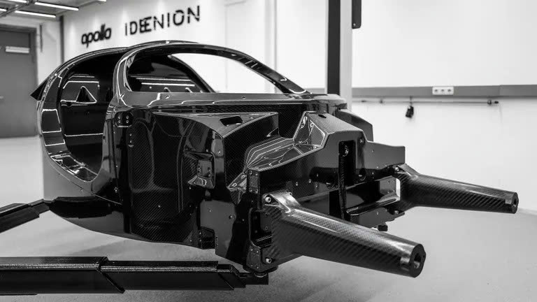 Apollo EVO ra mắt siêu xe đường đua- Ảnh 4.