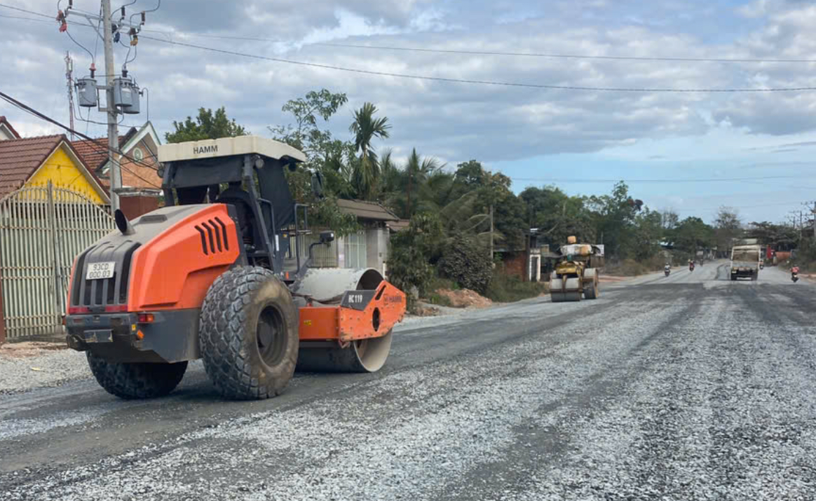 Đua tiến độ tuyến ĐT753 từ B&igrave;nh Phước cũ mở lối hướng về s&acirc;n bay Long Th&agrave;nh cảng C&aacute;i M&eacute;p- Ảnh 5.