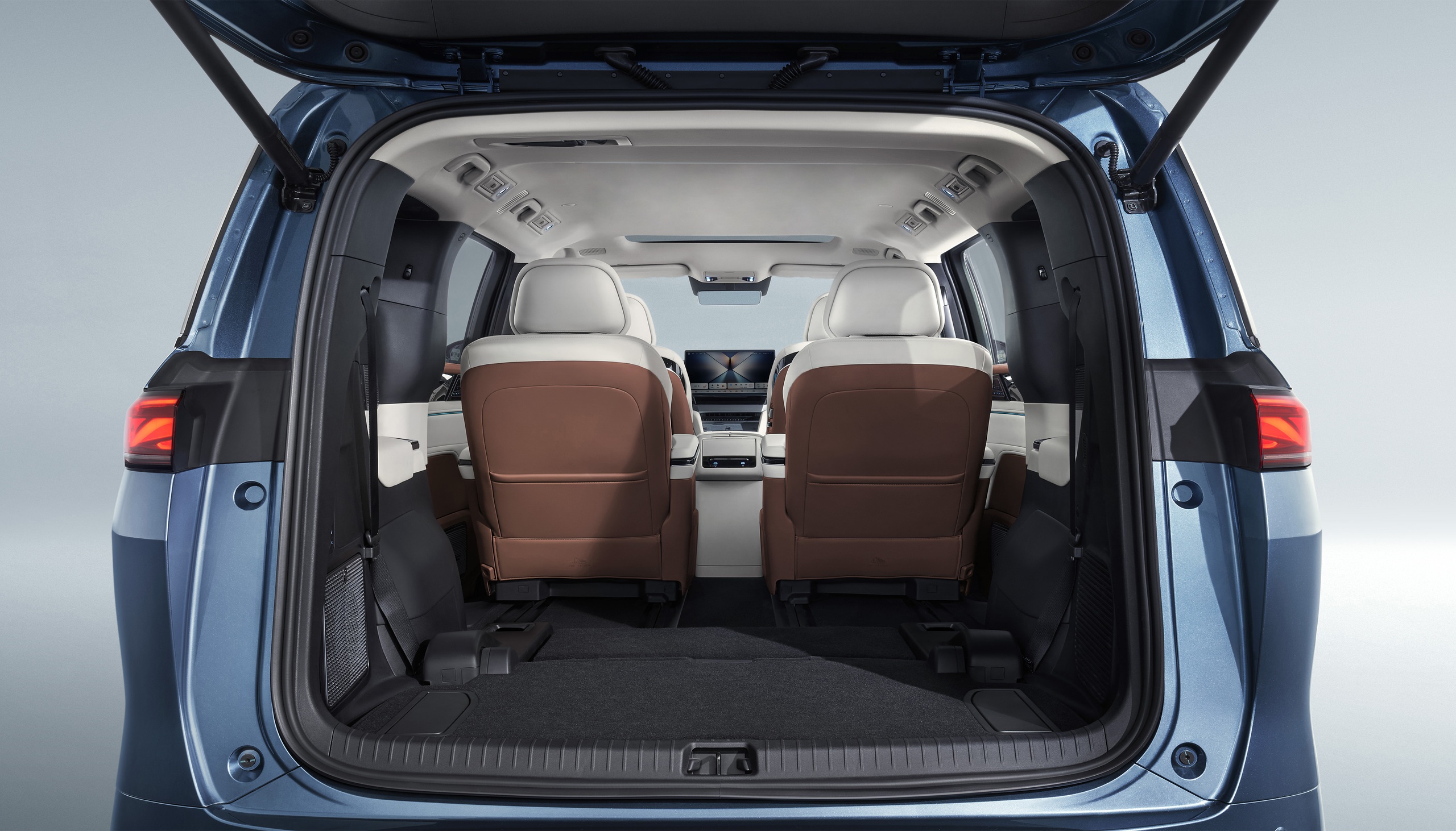 BYD M9 và cách nhìn mới về MPV cao cấp tại Việt Nam- Ảnh 3. BYD M9 và cách nhìn mới về MPV cao cấp tại Việt Nam- Ảnh 3.