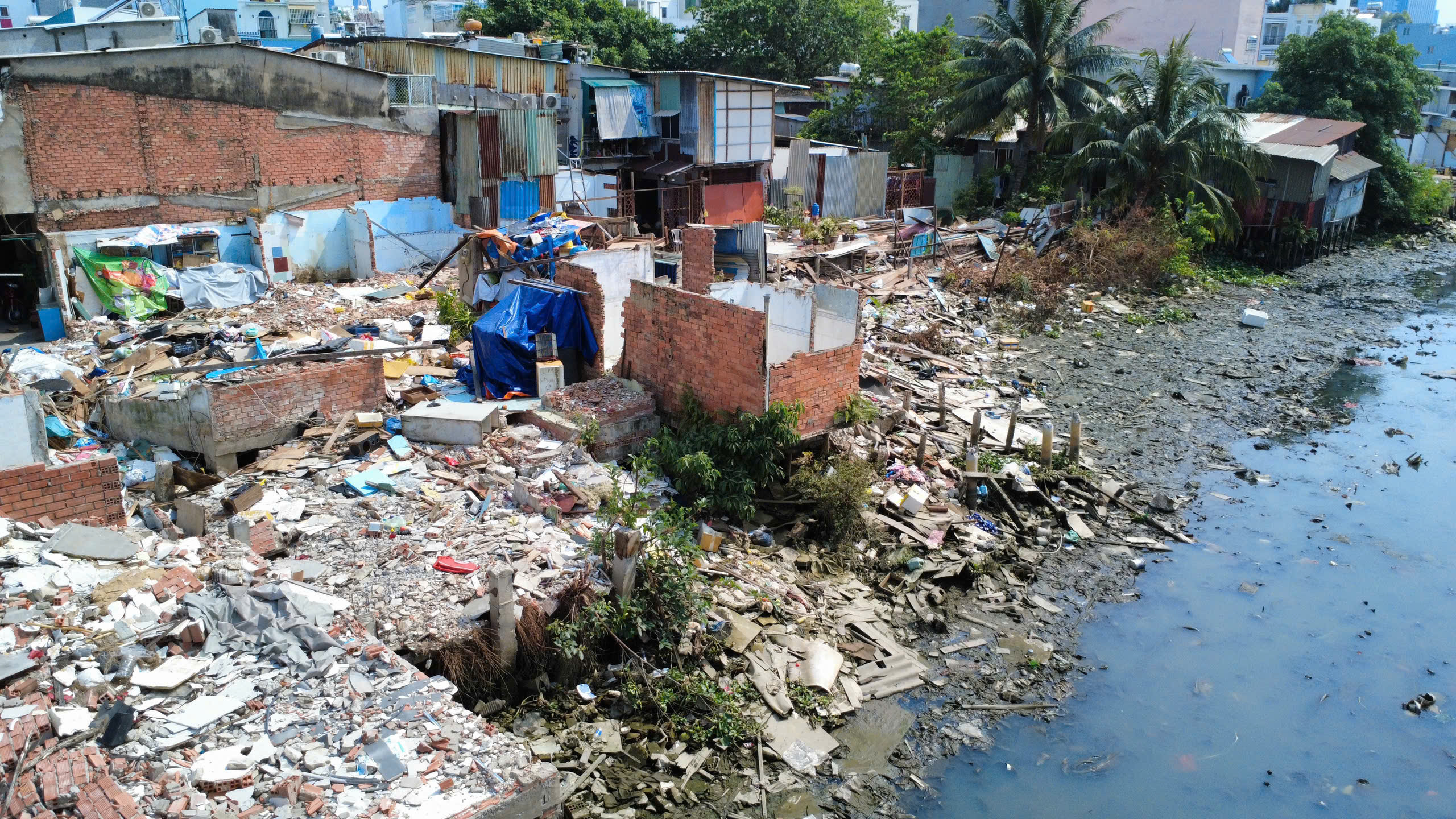 Dọn nhà đón cái Tết cuối cùng bên dòng rạch Xuyên Tâm ô nhiễm sắp được cải tạo- Ảnh 16.