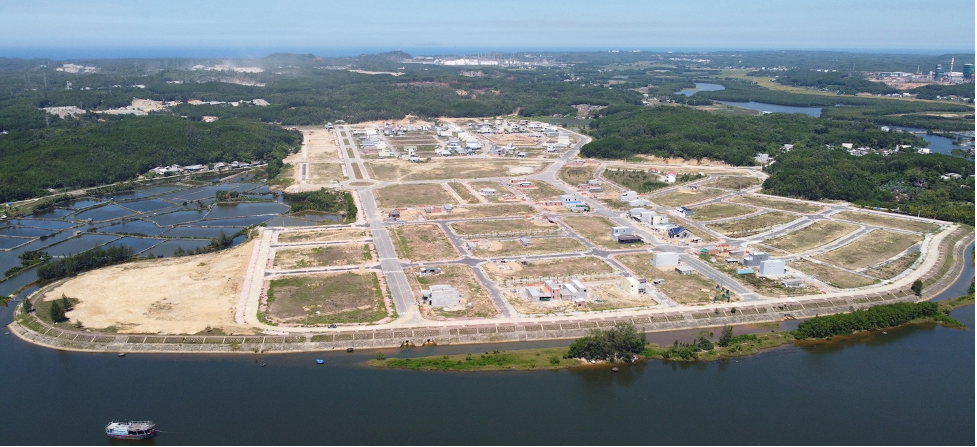 Khu kinh tế Dung Quất cần 11.000 lô đất tái định cư- Ảnh 1.