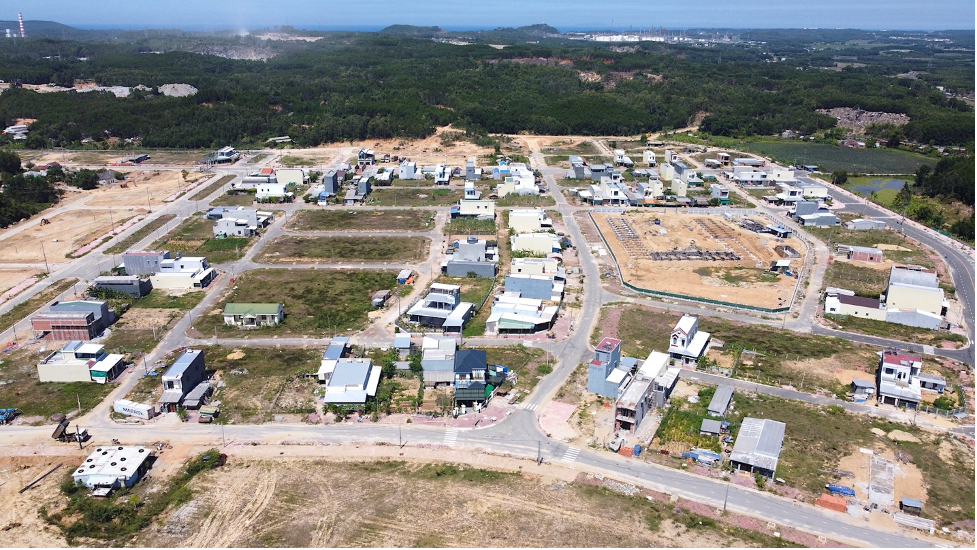 Khu kinh tế Dung Quất cần 11.000 lô đất tái định cư- Ảnh 2.