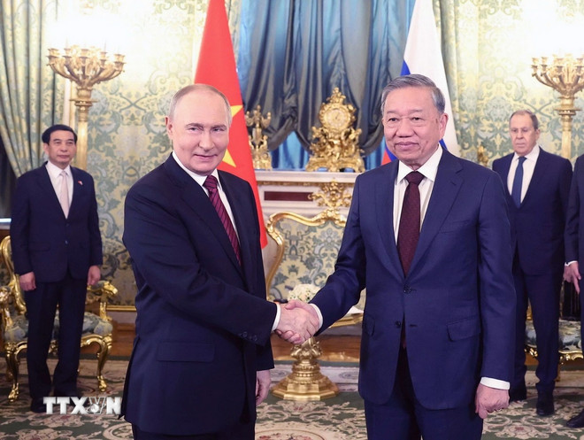 Tổng thống Nga Putin điện đ&agrave;m với Tổng B&iacute; thư T&ocirc; L&acirc;m ch&uacute;c mừng th&agrave;nh c&ocirc;ng Đại hội XIV- Ảnh 1.