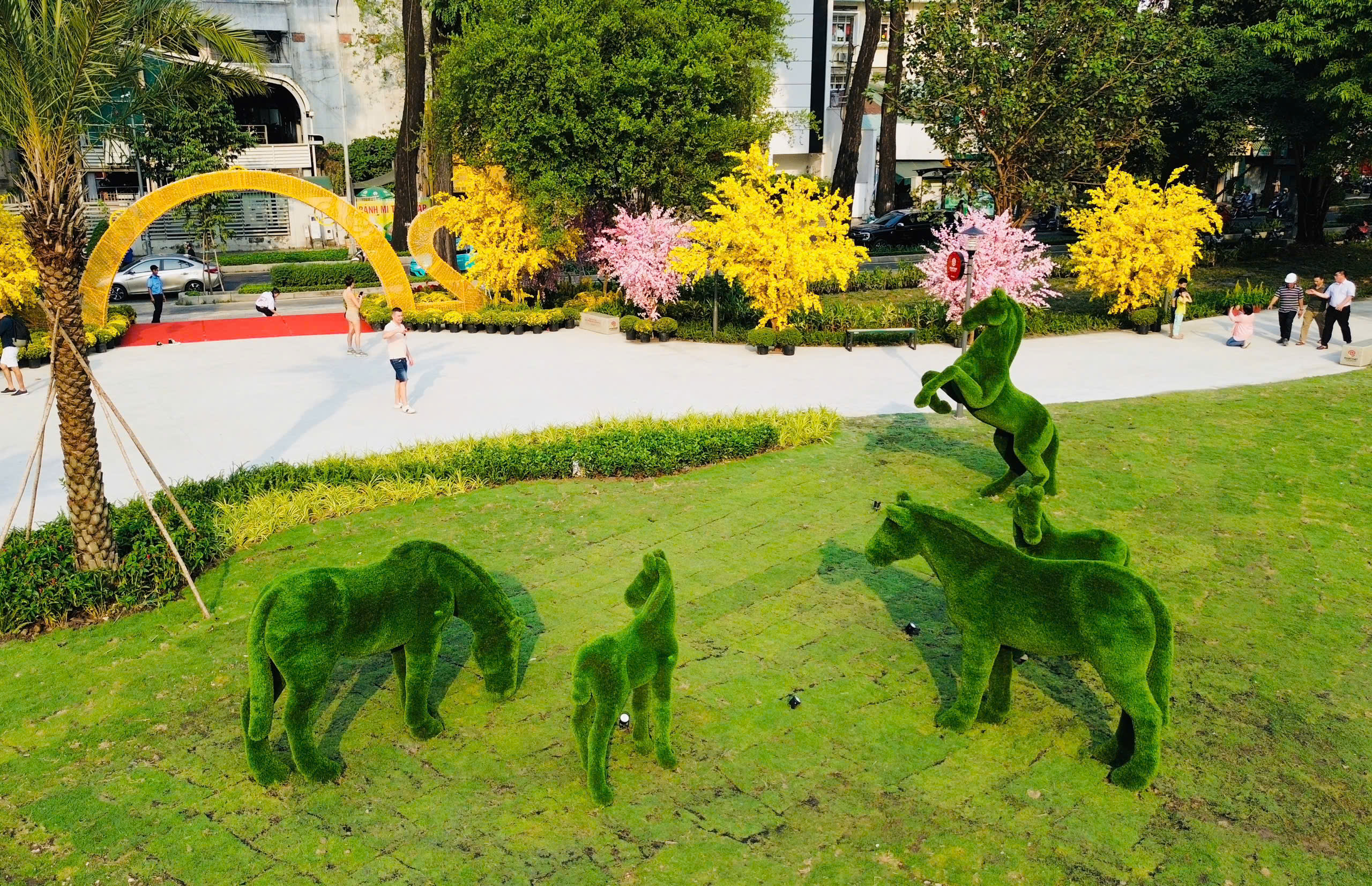 TP.HCM: “Đất vàng” Phan Đình Phùng hóa công viên xanh, phục vụ người dân trước Tết- Ảnh 3. TP.HCM: “Đất vàng” Phan Đình Phùng hóa công viên xanh, phục vụ người dân trước Tết- Ảnh 3.