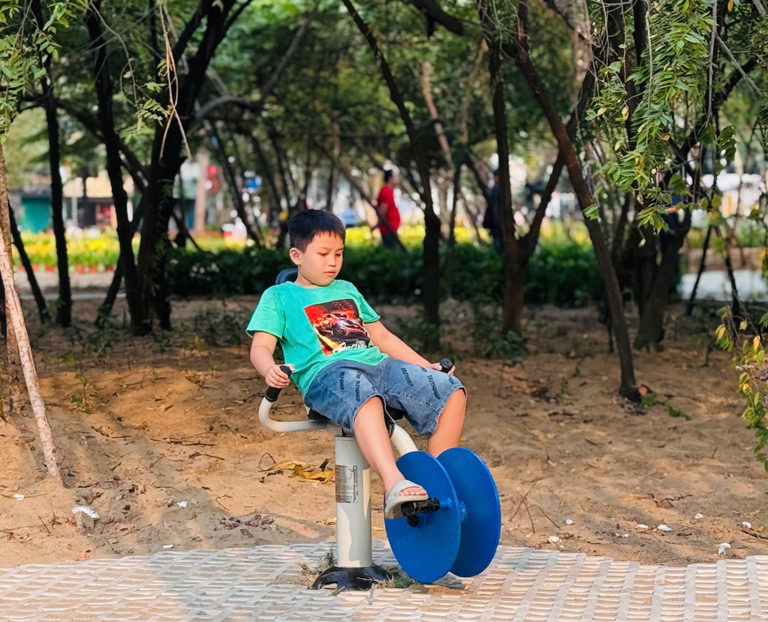 TP.HCM: “Đất vàng” Phan Đình Phùng hóa công viên xanh, phục vụ người dân trước Tết- Ảnh 9. TP.HCM: “Đất vàng” Phan Đình Phùng hóa công viên xanh, phục vụ người dân trước Tết- Ảnh 9.