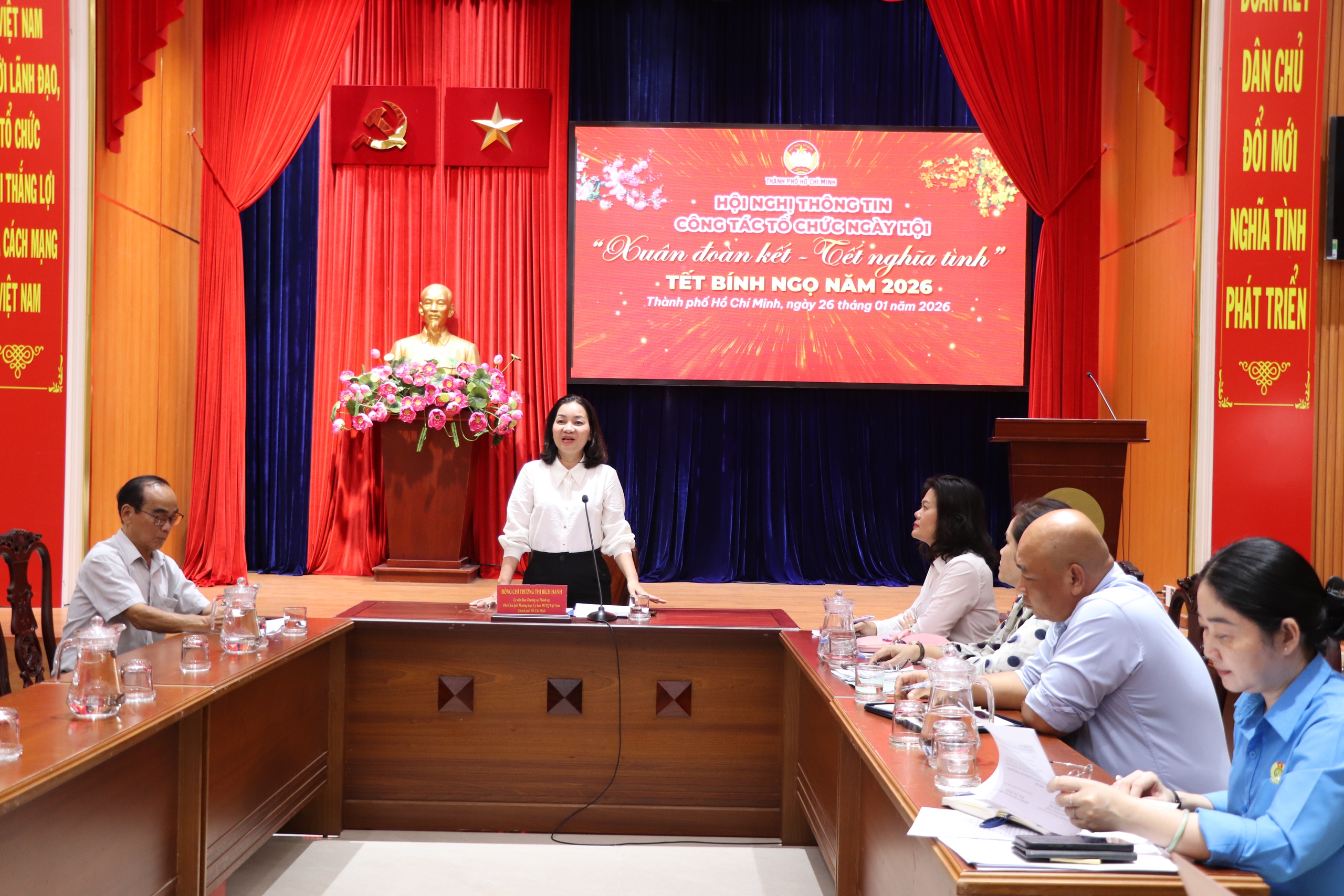 TP.HCM dành hơn 5.900 tỷ đồng chăm lo Tết cho người dân- Ảnh 1. TP.HCM dành hơn 5.900 tỷ đồng chăm lo Tết cho người dân- Ảnh 1.