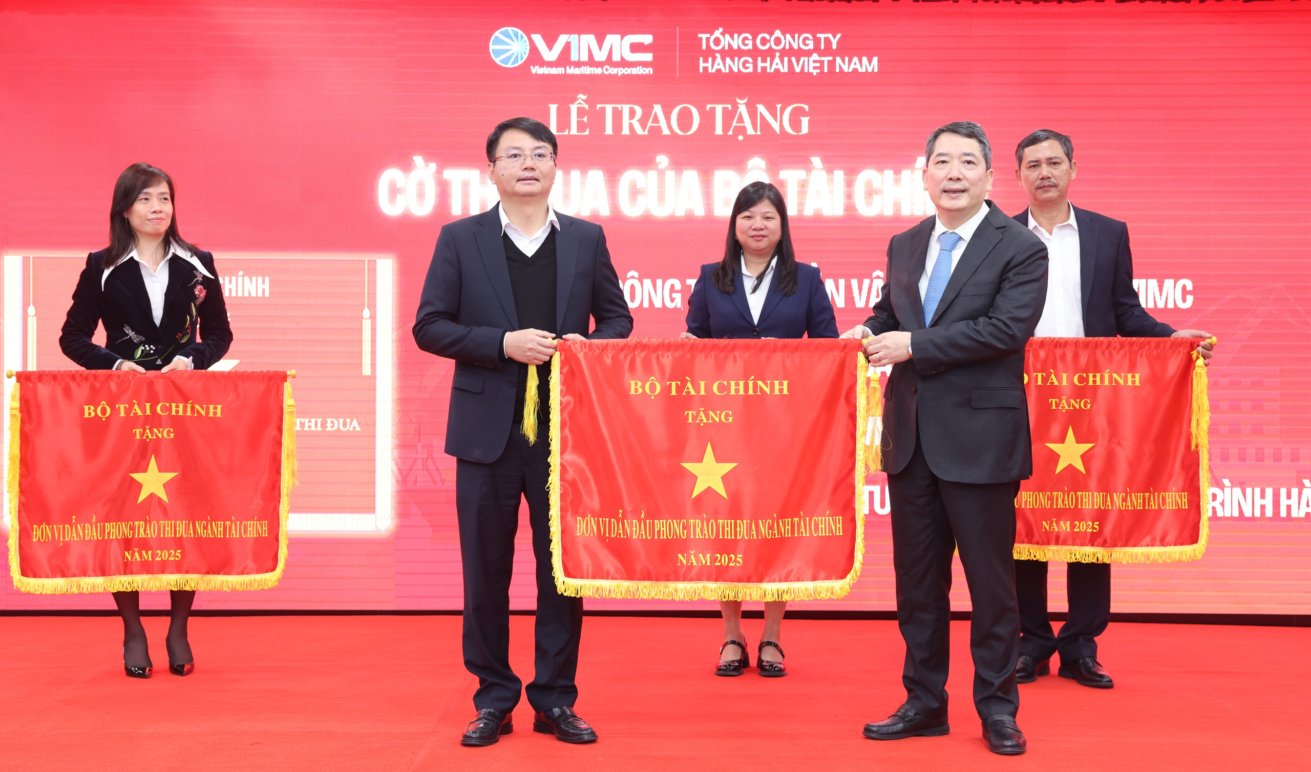 VIMC cần đẩy mạnh chuyển đổi số, chuyển đổi xanh, ưu tiên triển khai dự án cảng Cần Giờ- Ảnh 4. VIMC cần đẩy mạnh chuyển đổi số, chuyển đổi xanh, ưu tiên triển khai dự án cảng Cần Giờ- Ảnh 4.