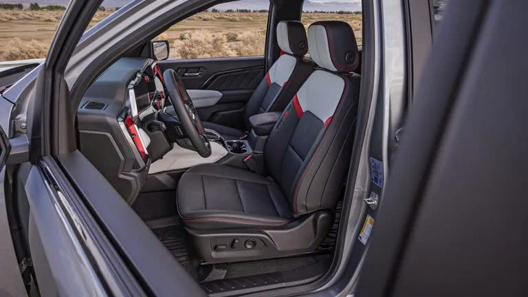 GMC Canyon AT4X 2026 được đánh giá cao dù không còn mới mẻ- Ảnh 3.