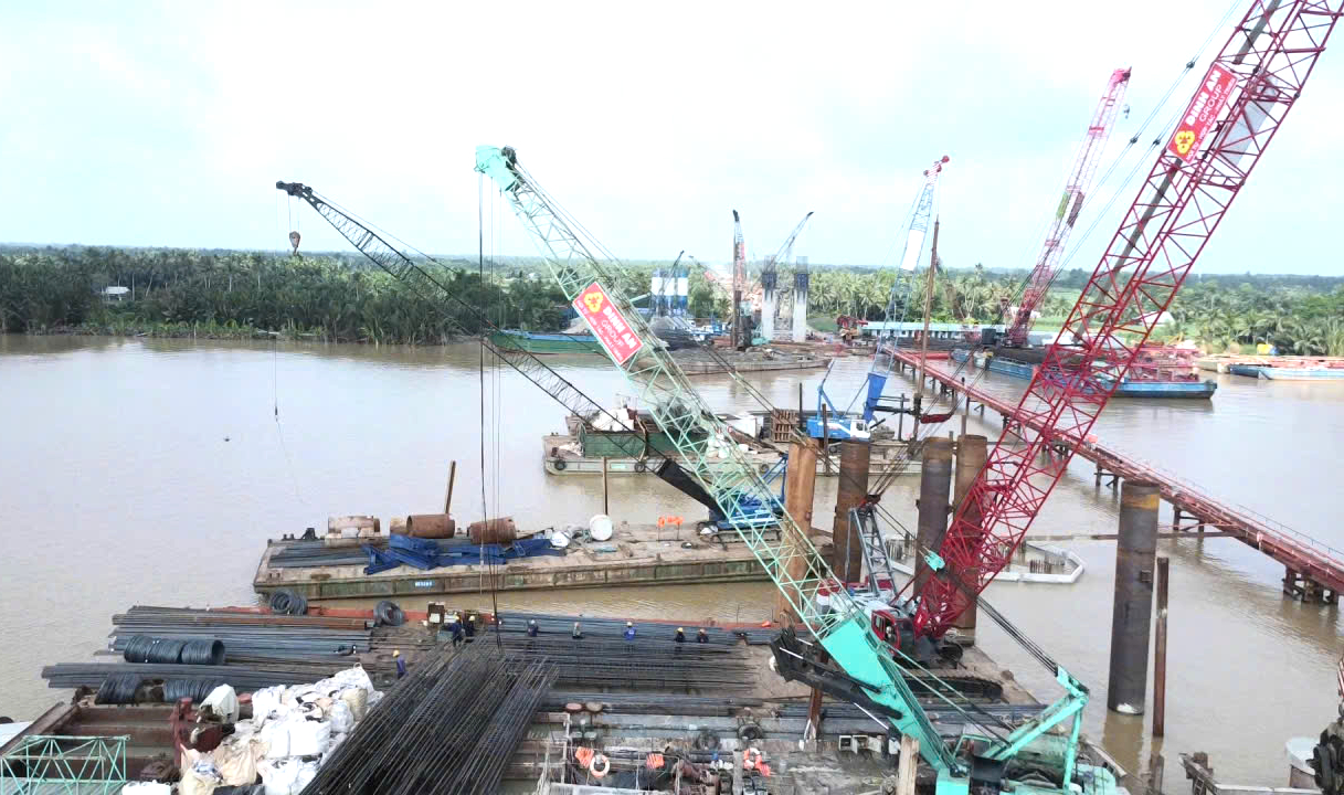 Đề xuất ph&acirc;n bổ nguồn vật liệu đ&aacute;, c&aacute;t để tăng tốc thi c&ocirc;ng cầu Đại Ng&atilde;i- Ảnh 1.