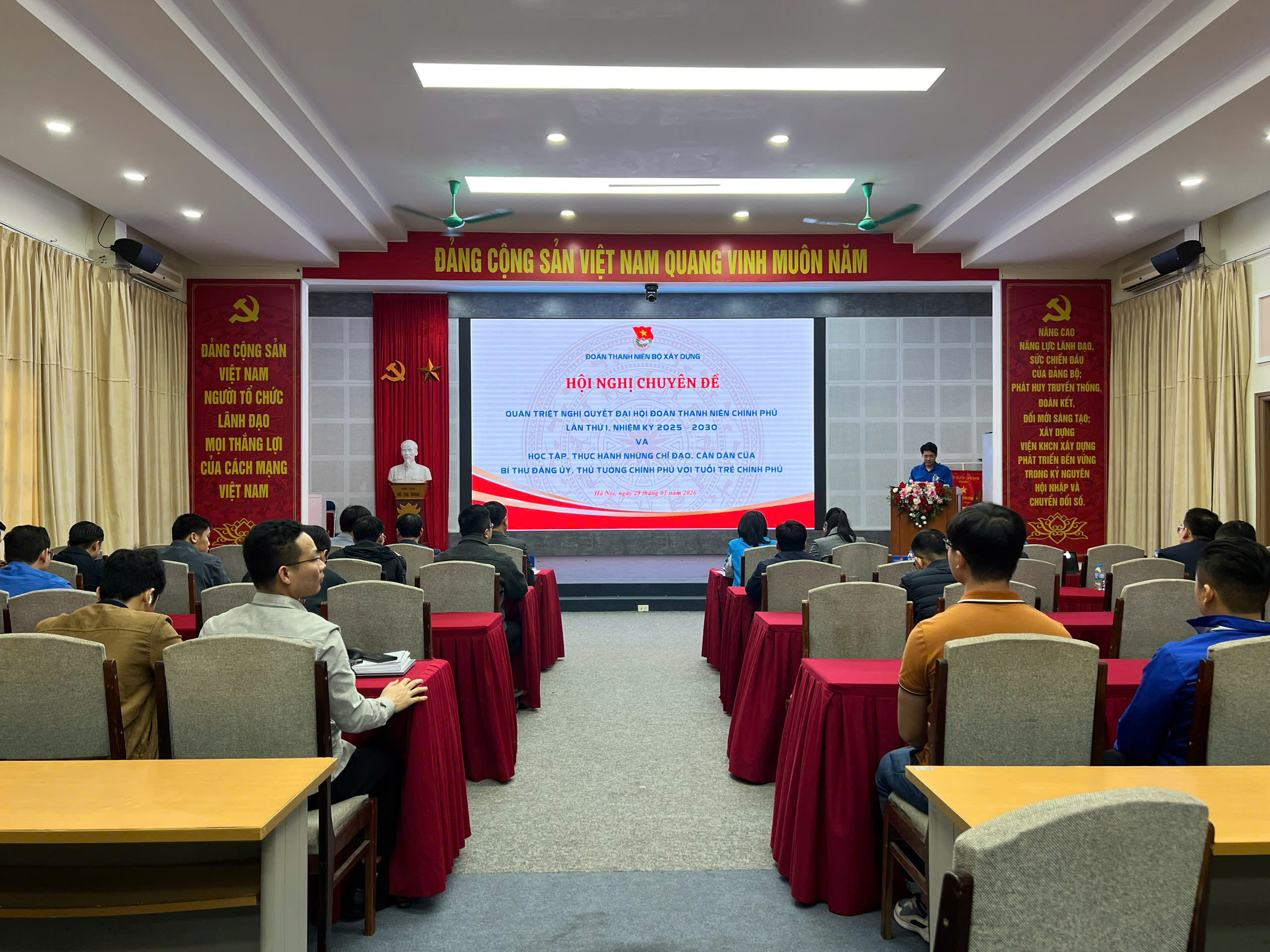 Đo&agrave;n Thanh ni&ecirc;n Bộ X&acirc;y dựng tổ chức nhiều hoạt động &yacute; nghĩa ch&agrave;o mừng ng&agrave;y th&agrave;nh lập Đảng- Ảnh 6.