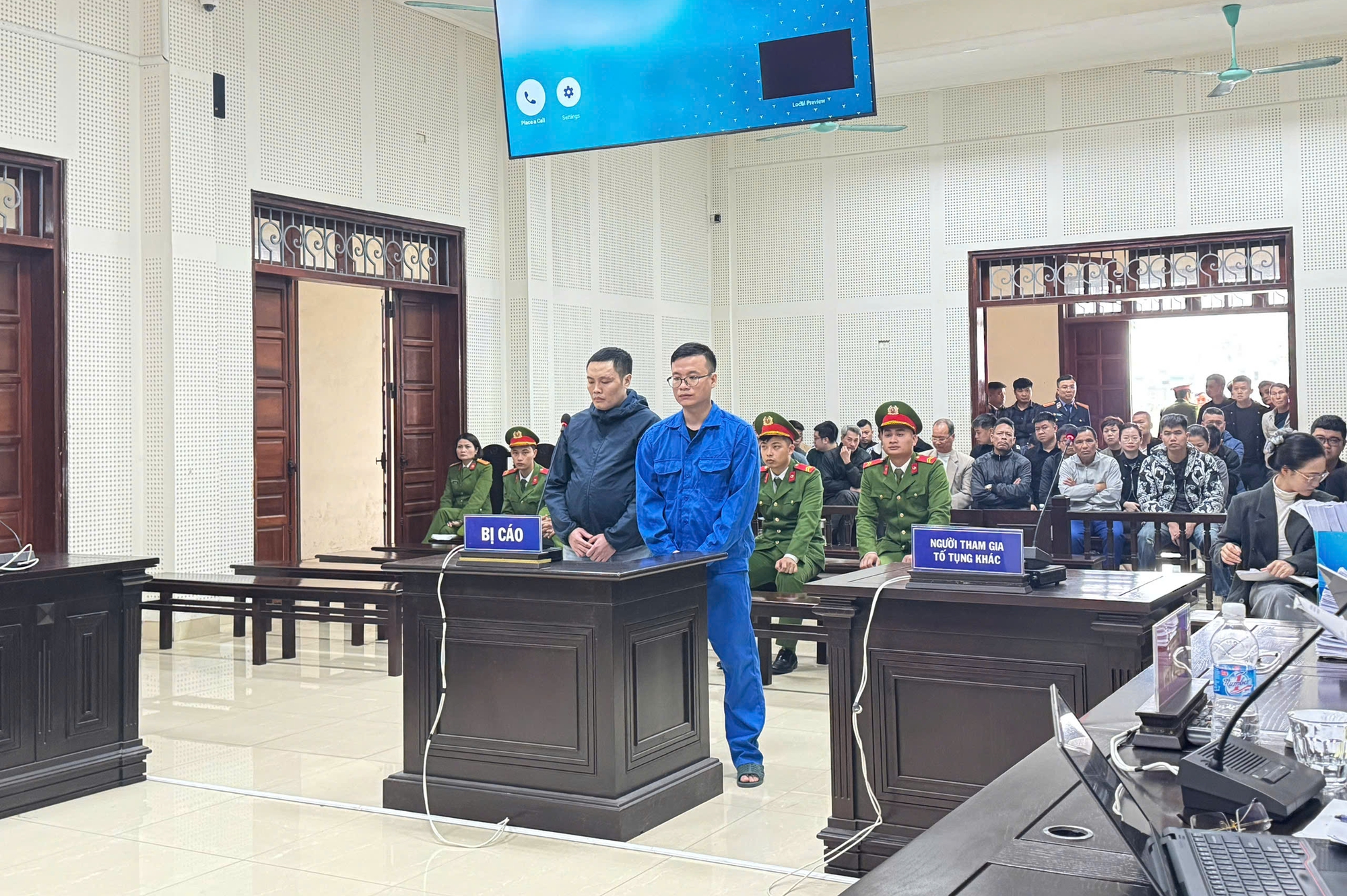 Quảng Ninh: Giả hồ sơ vay vốn, Trưởng phòng giao dịch chiếm đoạt hơn 96 tỷ đồng- Ảnh 1. Quảng Ninh: Giả hồ sơ vay vốn, Trưởng phòng giao dịch chiếm đoạt hơn 96 tỷ đồng- Ảnh 1.