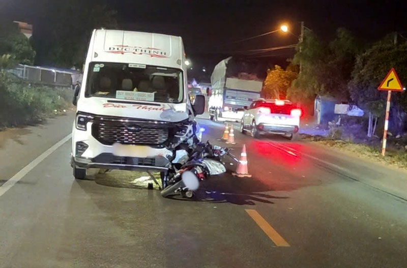 Hiện trường vụ tai nạn - Ảnh: Văn Tiến.