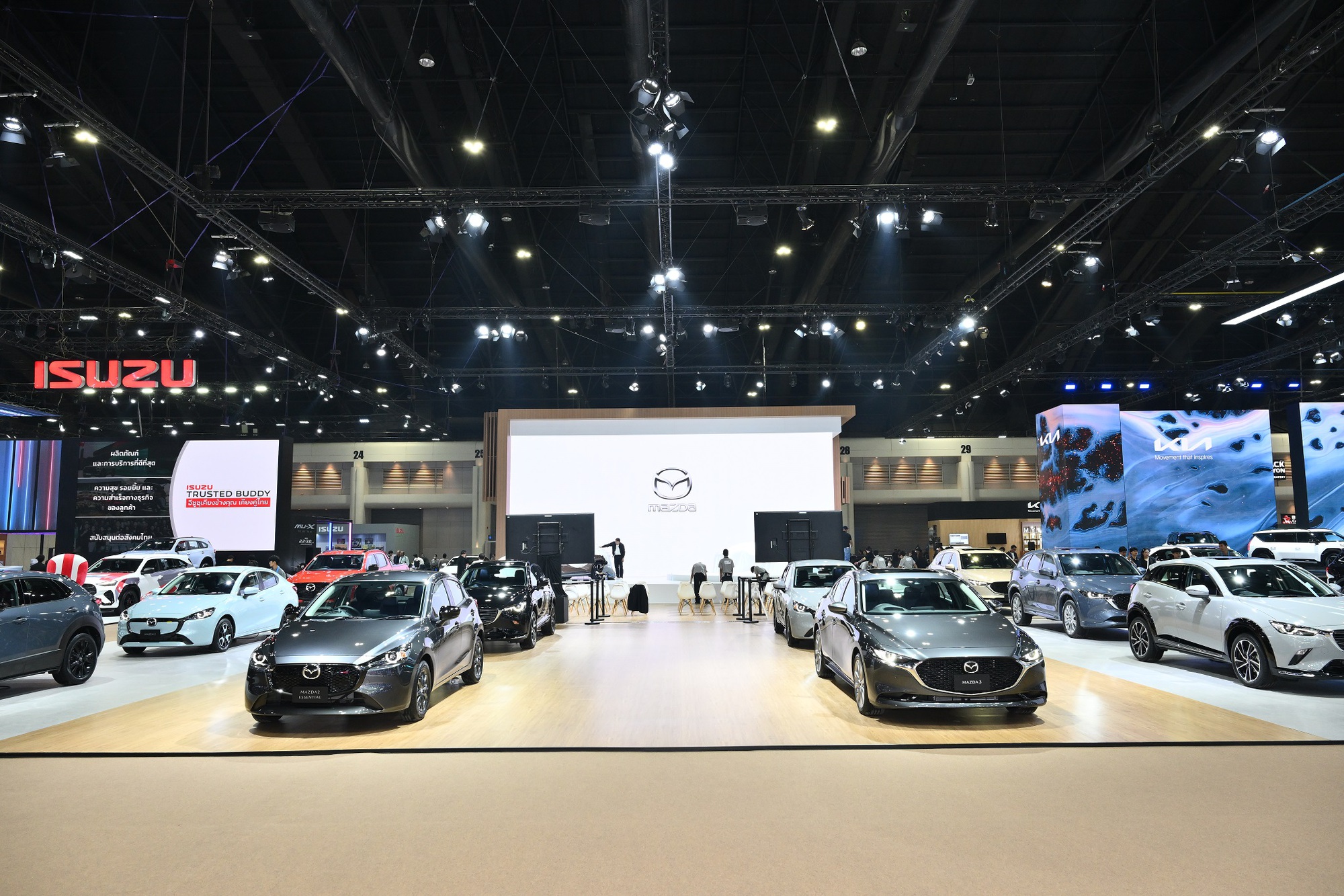 Người Thái tăng tốc mua xe điện- Ảnh 1.