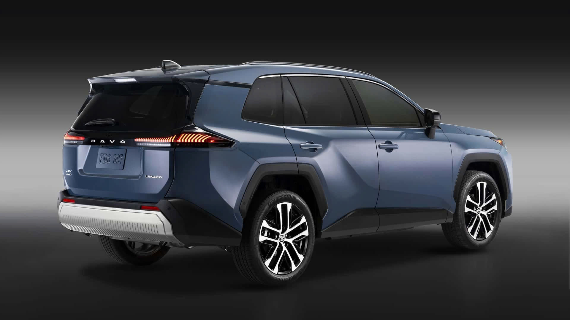 Toyota RAV4 thế hệ mới lộ diện tại Đông Nam Á- Ảnh 2.