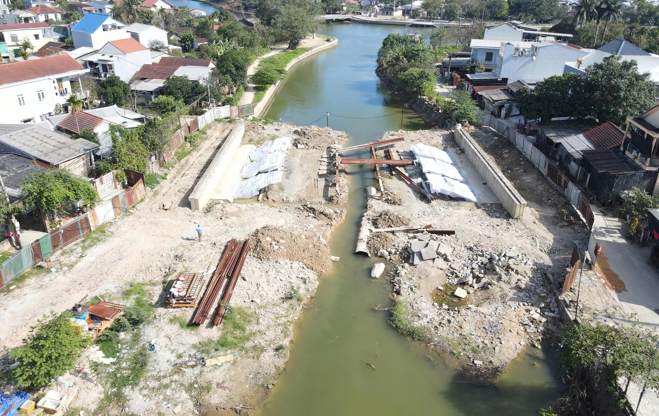 Cận cảnh dự &aacute;n cầu, đường 180 tỷ đồng ở Huế vướng mặt bằng, ngưng thi c&ocirc;ng- Ảnh 2.