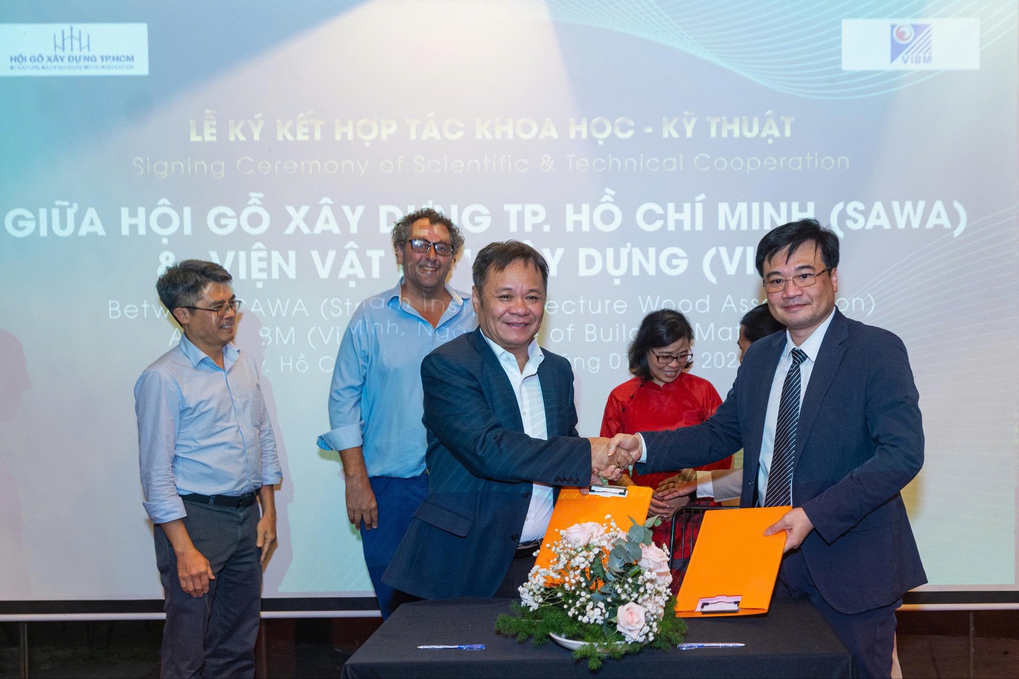 Ti&ecirc;u d&ugrave;ng gỗ bền vững trước &aacute;p lực biến đổi kh&iacute; hậu v&agrave; y&ecirc;u cầu kh&ocirc;ng g&acirc;y mất rừng- Ảnh 3.