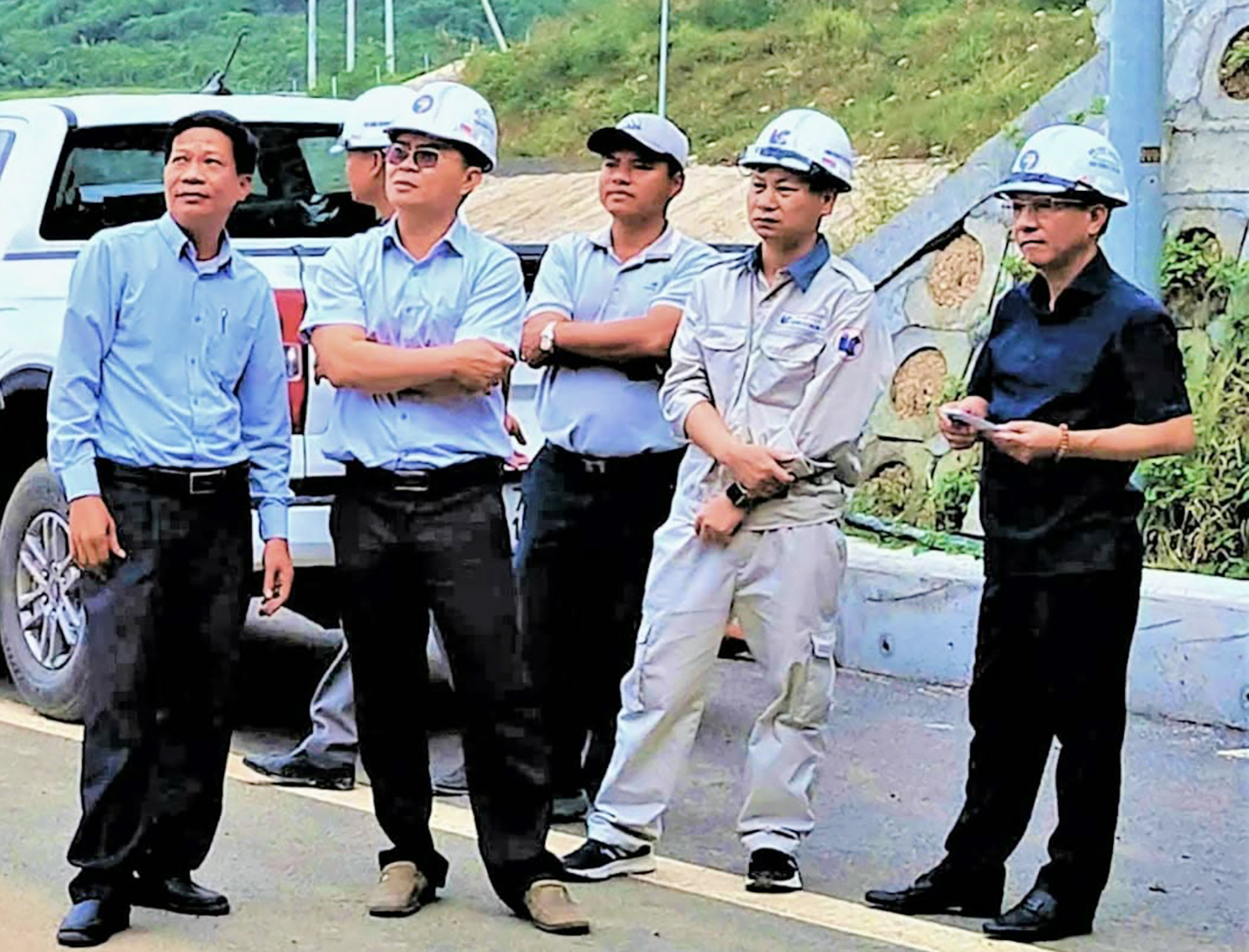 Kh&iacute; thế đầu năm mới tr&ecirc;n c&ocirc;ng trường cao tốc Ch&iacute; Thạnh - V&acirc;n Phong- Ảnh 2.