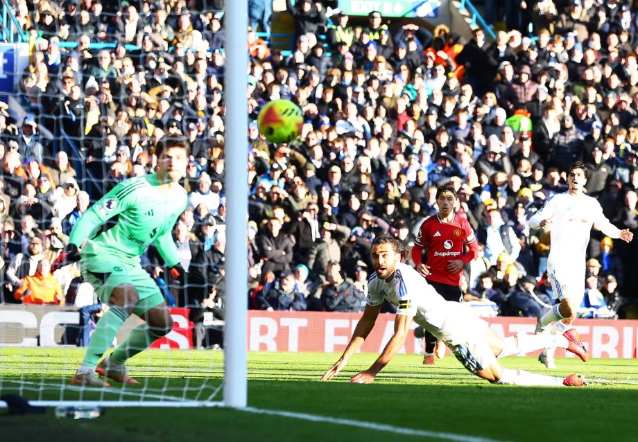 Hòa Leeds, MU tạm vươn lên vị trí thứ 5 trên bảng xếp hạng- Ảnh 1. Hòa Leeds, MU tạm vươn lên vị trí thứ 5 trên bảng xếp hạng- Ảnh 1.