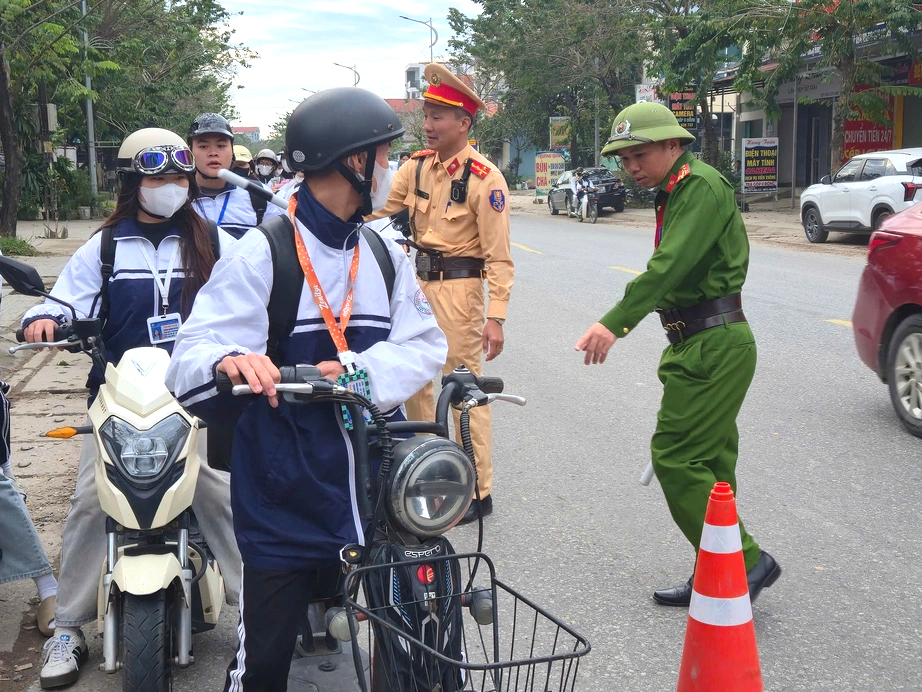Th&aacute;i Nguy&ecirc;n quyết giảm tai nạn giao th&ocirc;ng từ 5% trở l&ecirc;n h&agrave;ng năm- Ảnh 1.