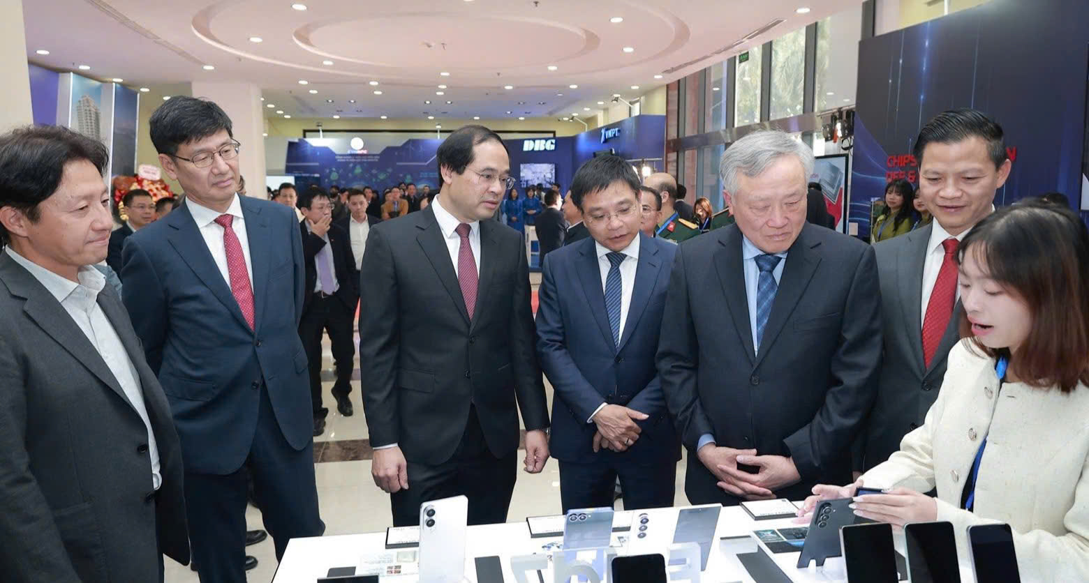 Thái Nguyên thu hút 4,4 tỷ USD tại Hội nghị Xúc tiến đầu tư năm 2026- Ảnh 5. Thái Nguyên thu hút 4,4 tỷ USD tại Hội nghị Xúc tiến đầu tư năm 2026- Ảnh 5.