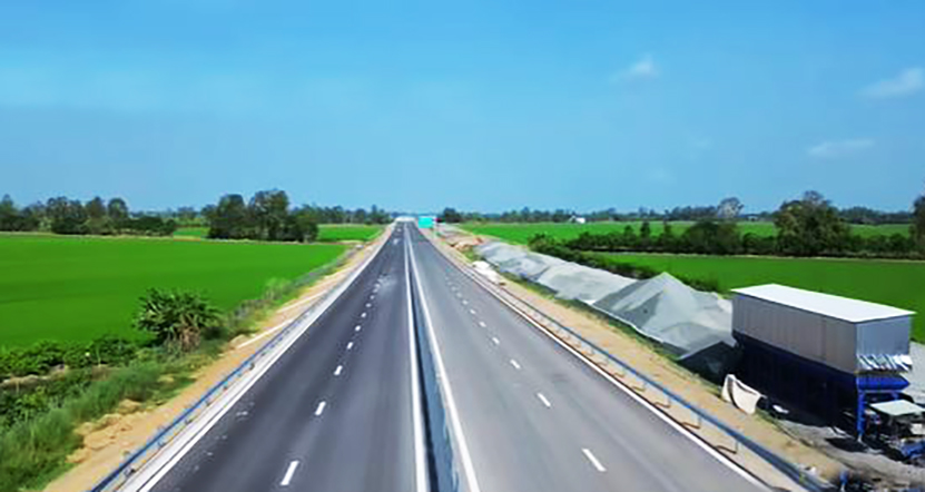 Tháo gỡ nút thắt vật liệu, cao tốc Châu Đốc – Cần Thơ – Sóc Trăng tăng tốc thi công- Ảnh 2. Tháo gỡ nút thắt vật liệu, cao tốc Châu Đốc – Cần Thơ – Sóc Trăng tăng tốc thi công- Ảnh 2.