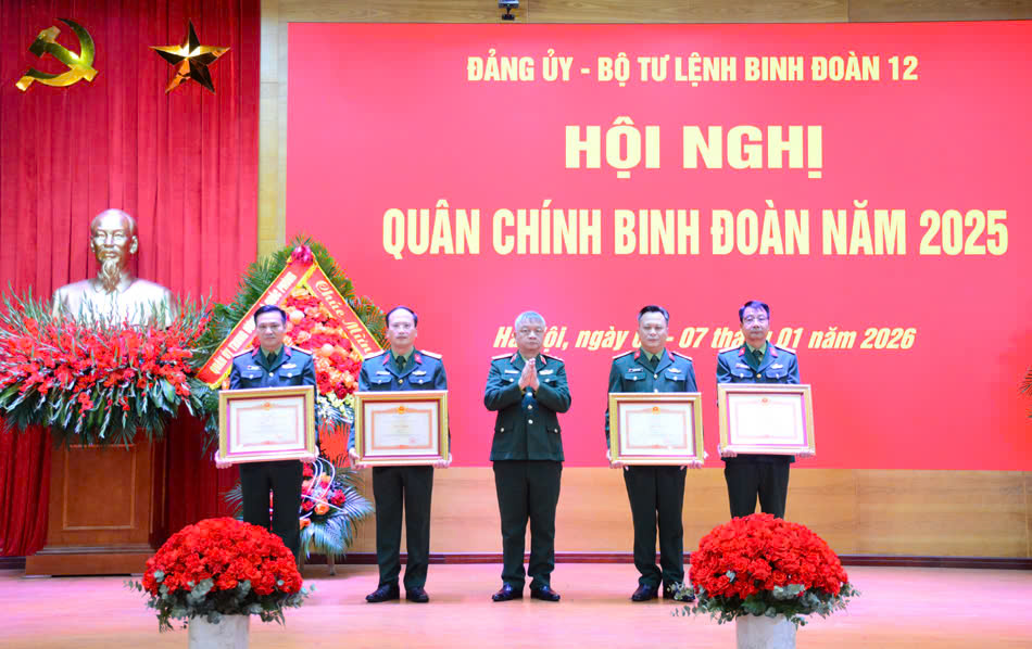T&aacute;i cơ cấu tinh - gọn - mạnh, Binh đo&agrave;n 12 hướng tới mục ti&ecirc;u tập đo&agrave;n x&acirc;y dựng h&agrave;ng đầu- Ảnh 2.
