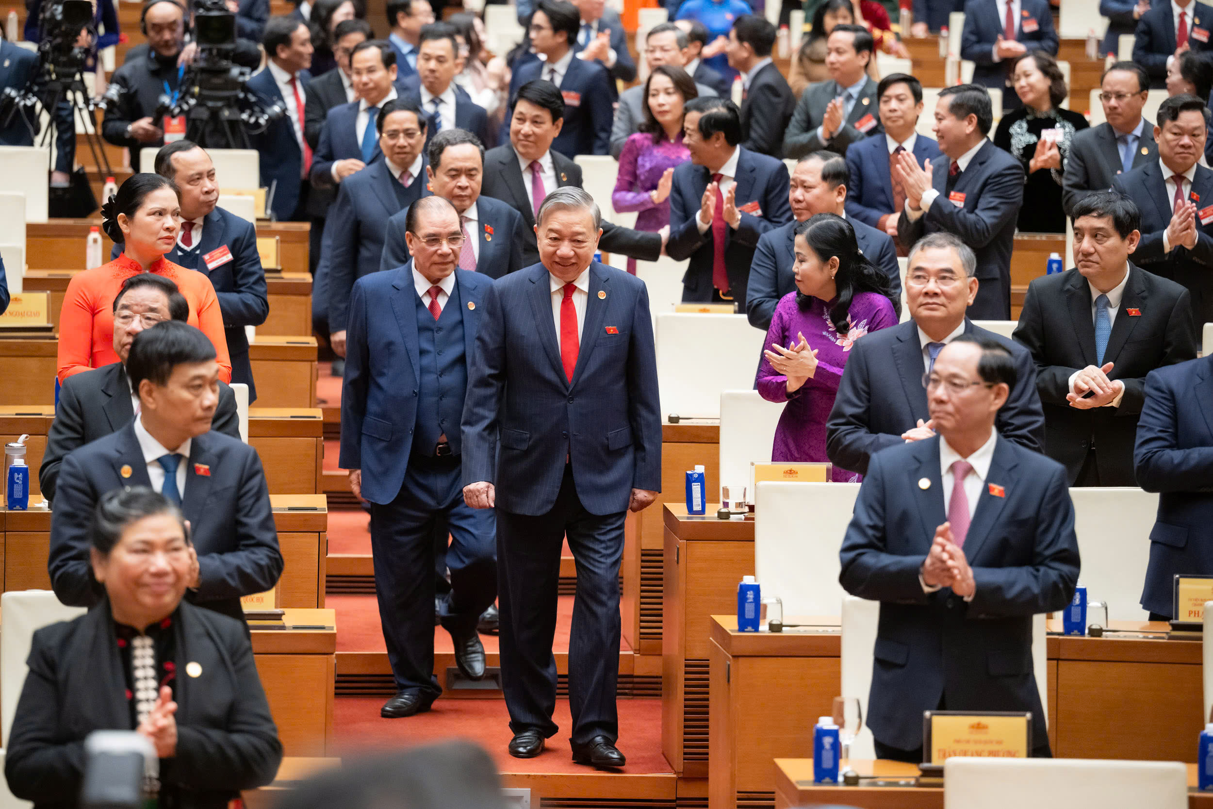 Trong ho&agrave;n cảnh n&agrave;o, Quốc hội đều xứng đ&aacute;ng l&agrave; cơ quan đại biểu cao nhất của nh&acirc;n d&acirc;n- Ảnh 1.