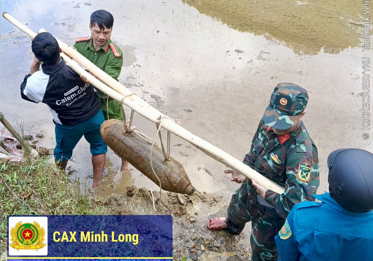 Quảng Ng&atilde;i: Kịp thời ph&aacute;t hiện, xử l&yacute; quả bom c&ograve;n s&oacute;t lại trong chiến tranh- Ảnh 1.