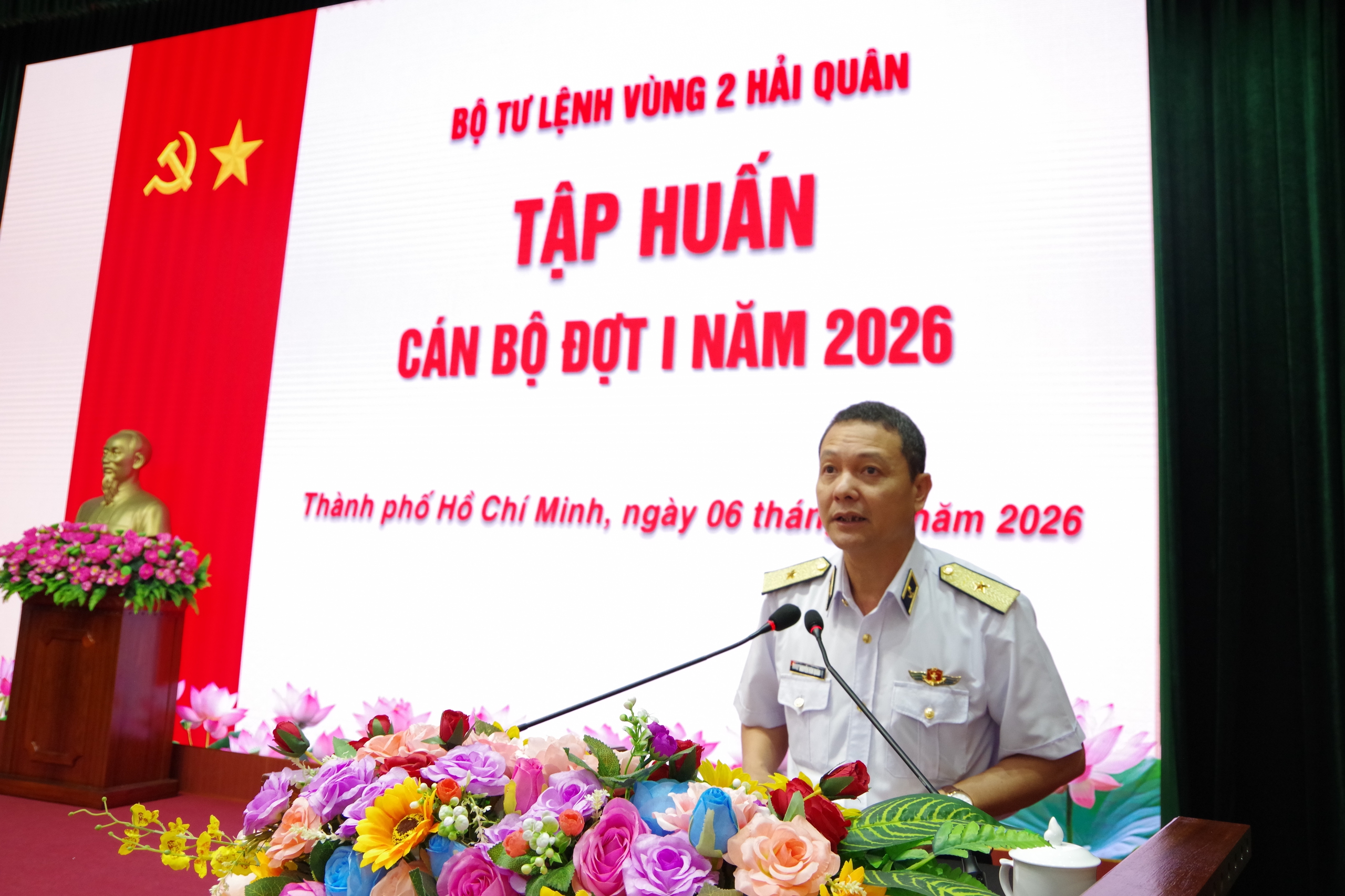 Tập huấn c&aacute;n bộ, n&acirc;ng cao sức mạnh tổng hợp V&ugrave;ng 2 Hải qu&acirc;n- Ảnh 2.