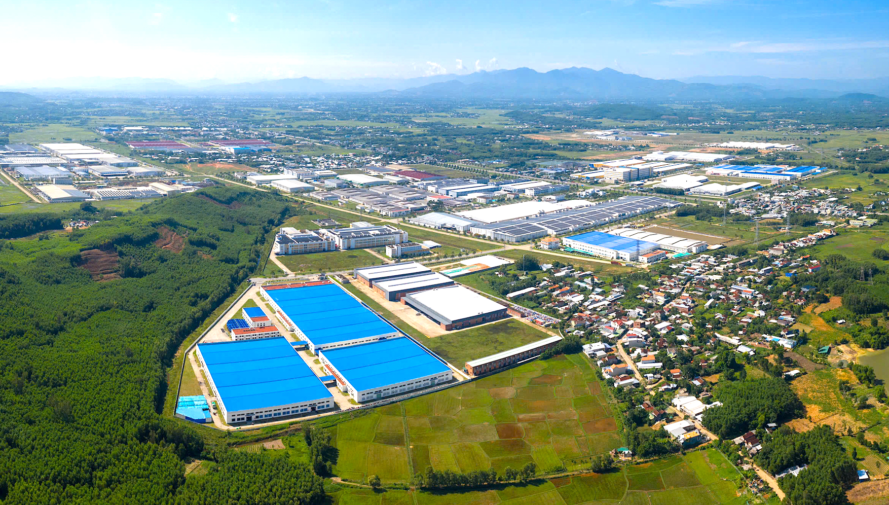 Quảng Ngãi chấp thuận chủ trương xây ba tòa nhà ở xã hội cao tầng- Ảnh 1. Quảng Ngãi chấp thuận chủ trương xây ba tòa nhà ở xã hội cao tầng- Ảnh 1.