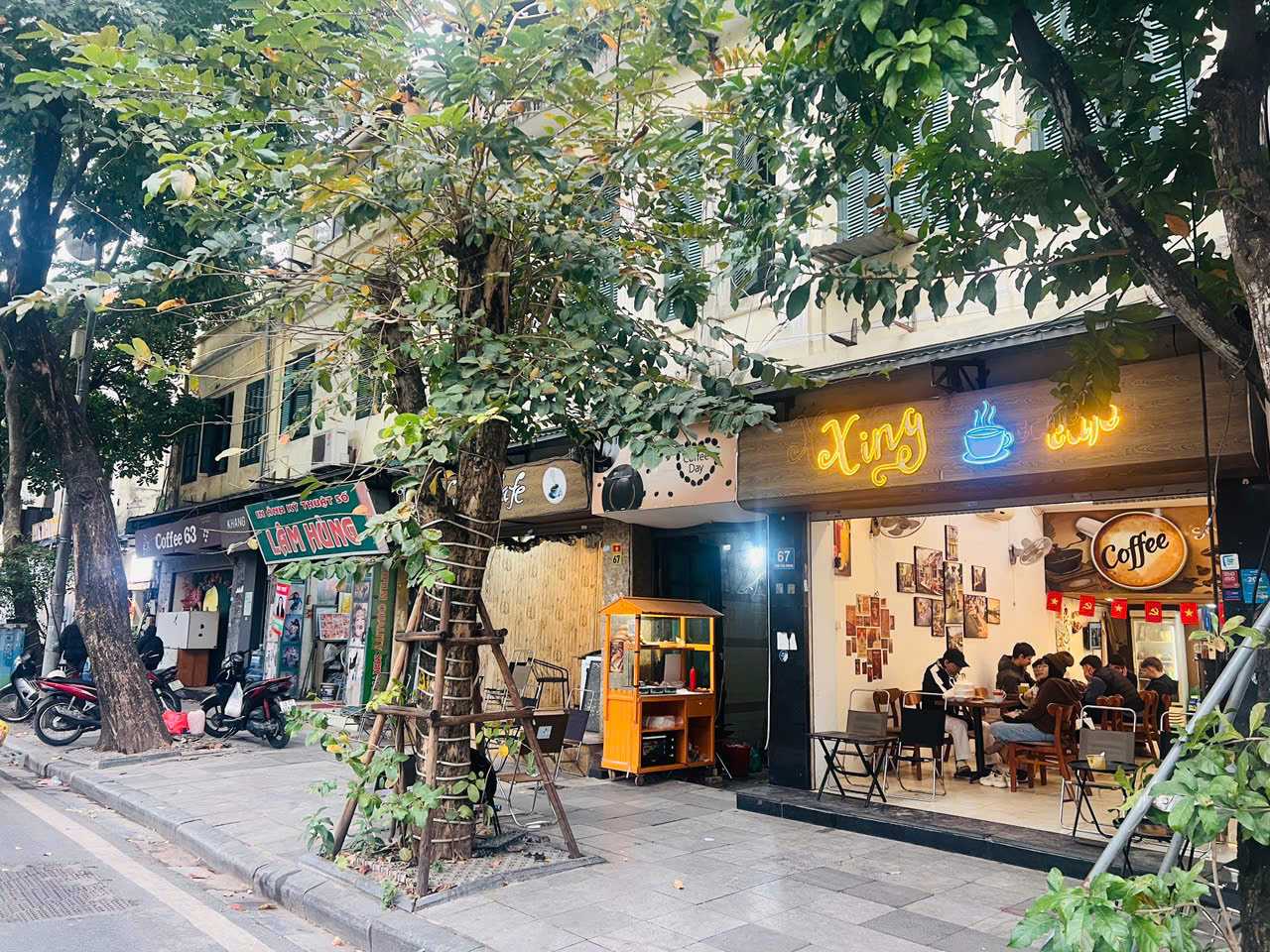 Hà Nội: Người dân hối hả di dời, bàn giao mặt bằng làm quảng trường phía Đông hồ Hoàn Kiếm- Ảnh 13. Hà Nội: Người dân hối hả di dời, bàn giao mặt bằng làm quảng trường phía Đông hồ Hoàn Kiếm- Ảnh 13.