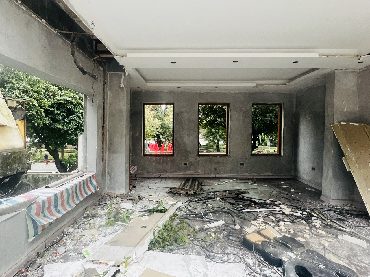 Hà Nội: Người dân hối hả di dời, bàn giao mặt bằng làm quảng trường phía Đông hồ Hoàn Kiếm- Ảnh 17. Hà Nội: Người dân hối hả di dời, bàn giao mặt bằng làm quảng trường phía Đông hồ Hoàn Kiếm- Ảnh 17.