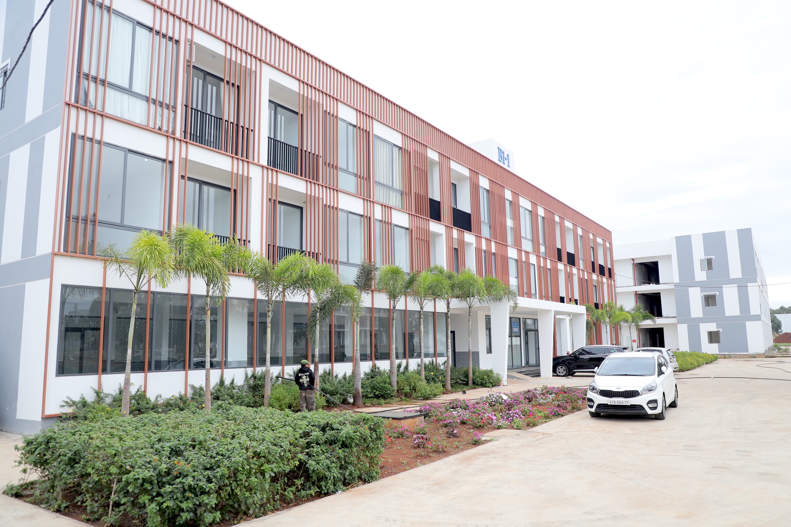 Nhà ở xã hội - chìa khóa an cư cho người thu nhập thấp ở Đắk Lắk- Ảnh 2.