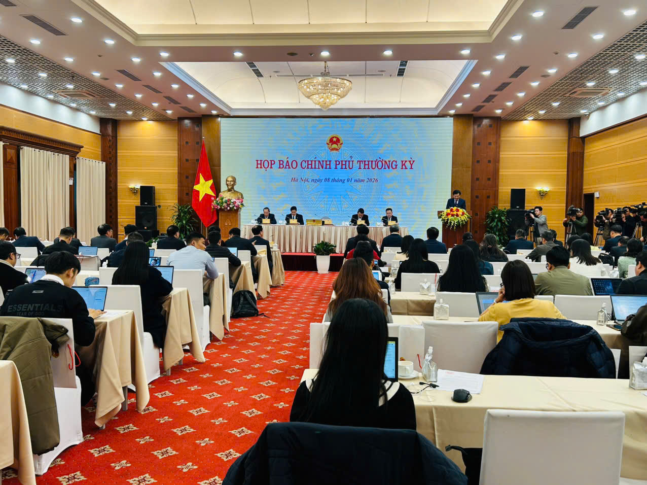 Nhiều b&agrave;i học kinh nghiệm từ việc vượt mục ti&ecirc;u ho&agrave;n th&agrave;nh 3.000km cao tốc- Ảnh 2.