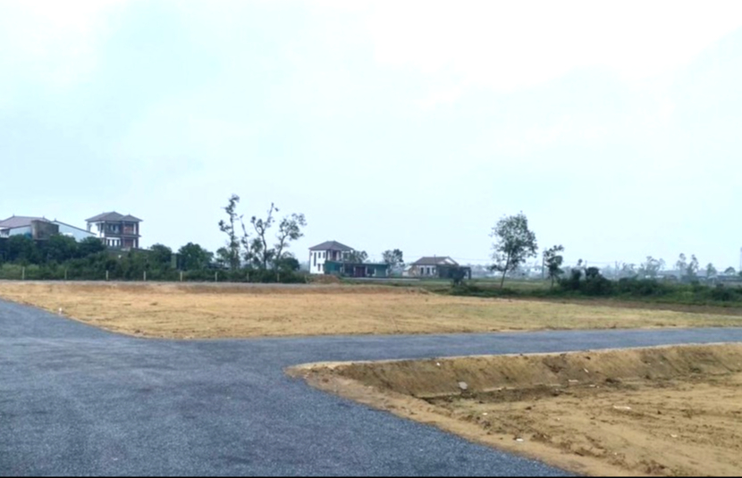 Hàng trăm người đổ xô về Nghệ An mua bán đất- Ảnh 6. Hàng trăm người đổ xô về Nghệ An mua bán đất- Ảnh 6.