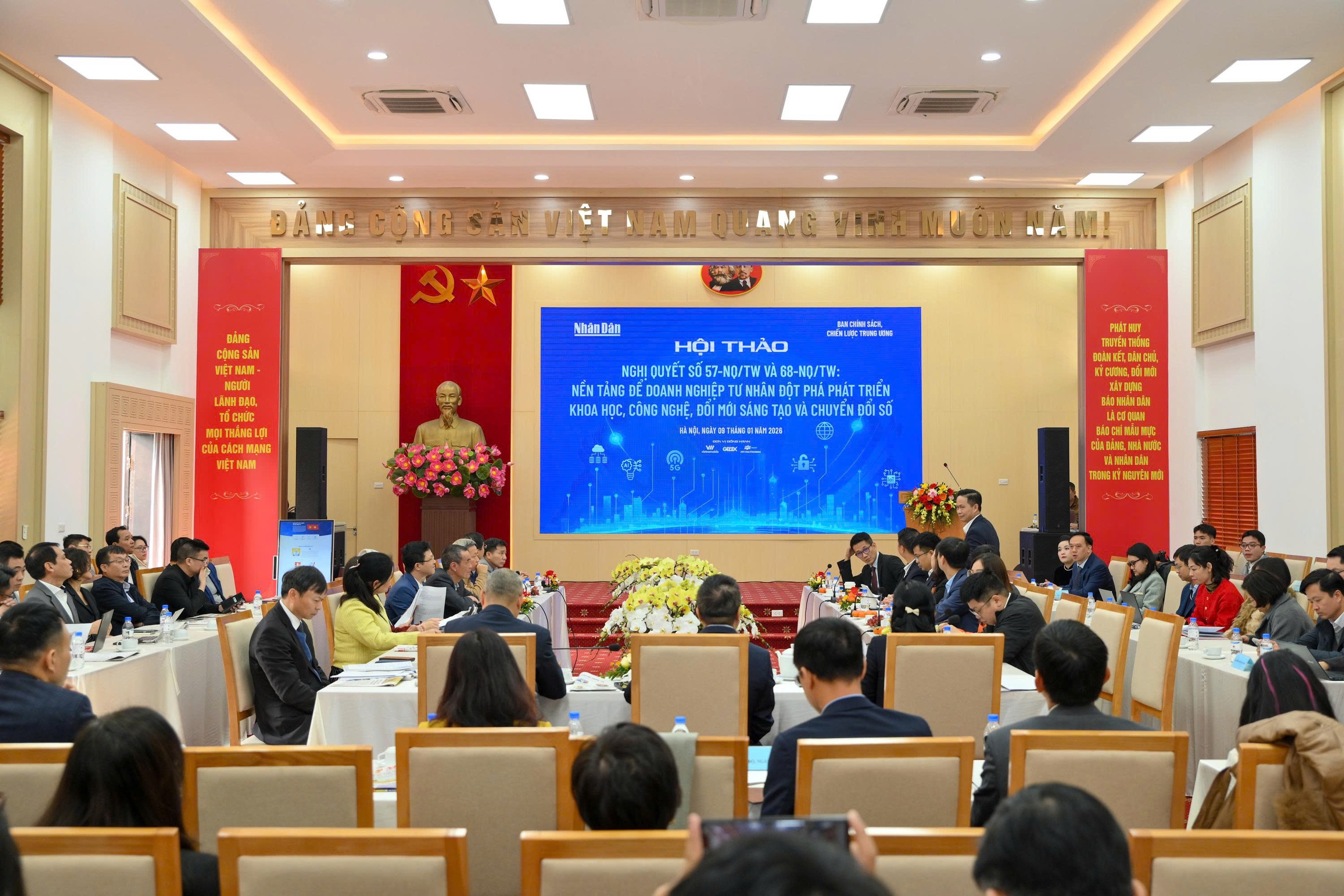 Tạo th&ecirc;m đ&ograve;n bẩy ch&iacute;nh s&aacute;ch cho doanh nghiệp đầu tư, đột ph&aacute; về khoa học c&ocirc;ng nghệ- Ảnh 2.