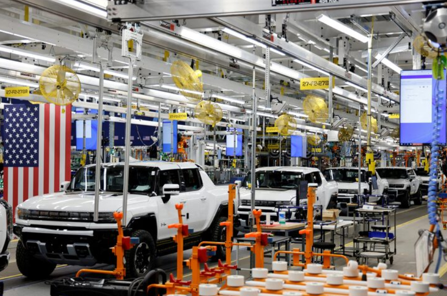 GM chấp nhận lỗ 6 tỷ USD, "nối gót" Ford thu hẹp tham vọng xe điện- Ảnh 2. GM chấp nhận lỗ 6 tỷ USD, "nối gót" Ford thu hẹp tham vọng xe điện- Ảnh 2.