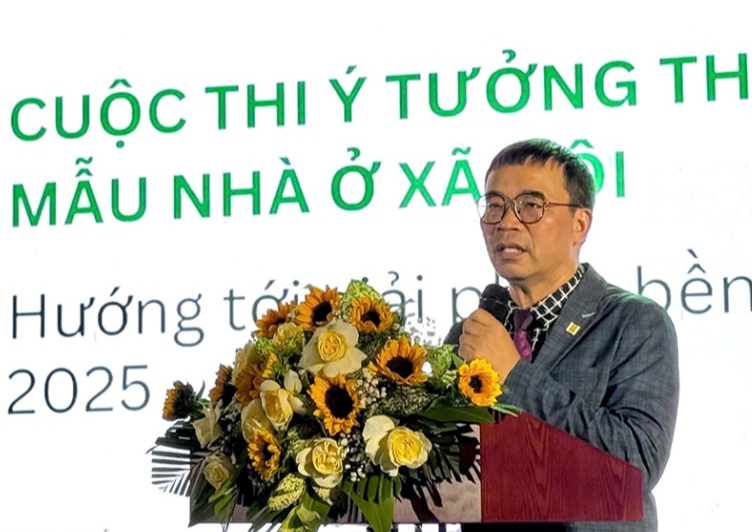 TS.KTS Phan Đăng Sơn, Chủ tịch Hội Kiến tr&uacute;c sư Việt Nam ph&aacute;t động cuộc thi &Yacute; tưởng thiết kế mẫu nh&agrave; ở x&atilde; hội hướng tới giải ph&aacute;p bền vững.