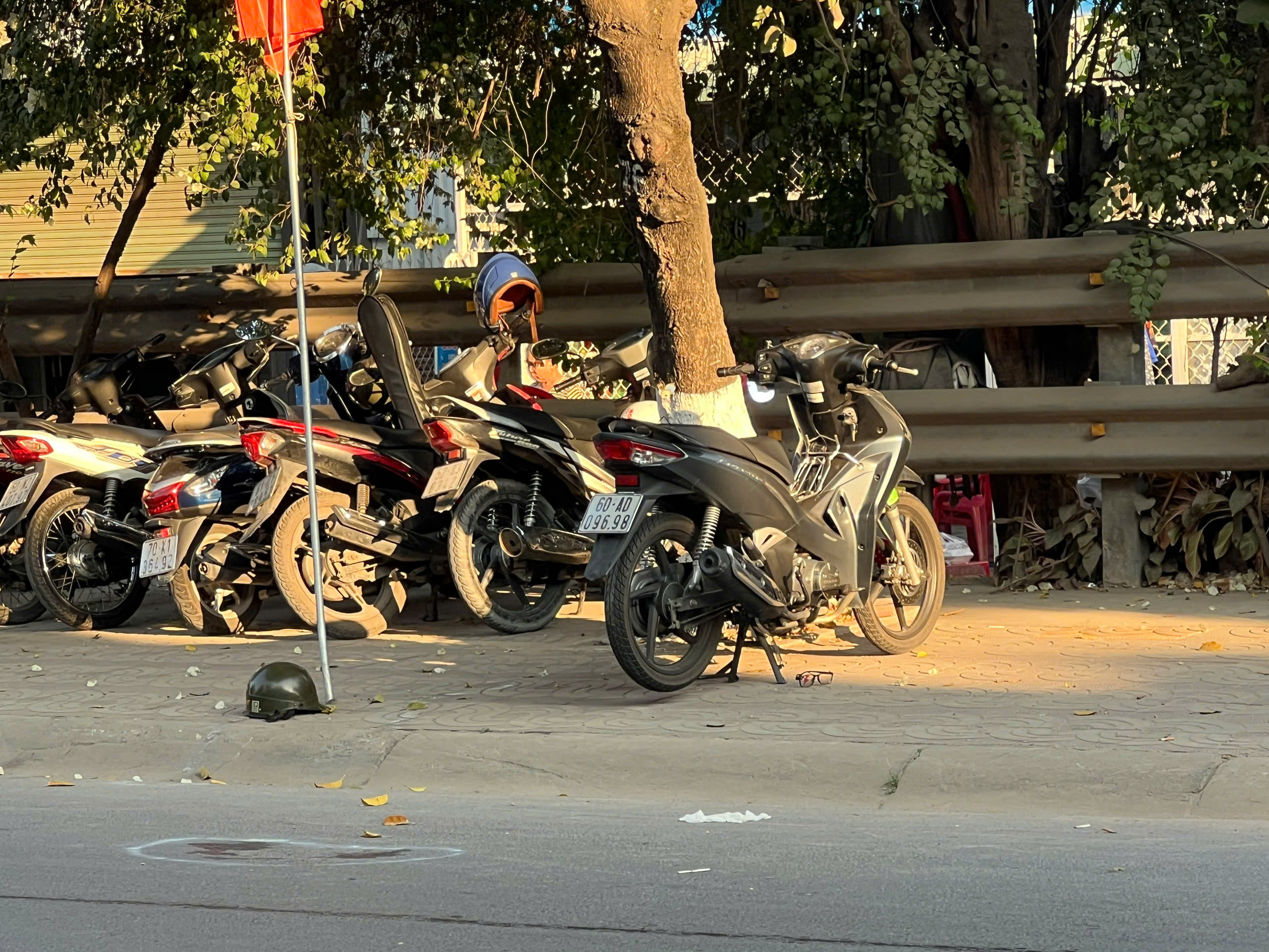 TP.HCM: Xe m&aacute;y va chạm người đi bộ qua đường, một người tử vong- Ảnh 1.