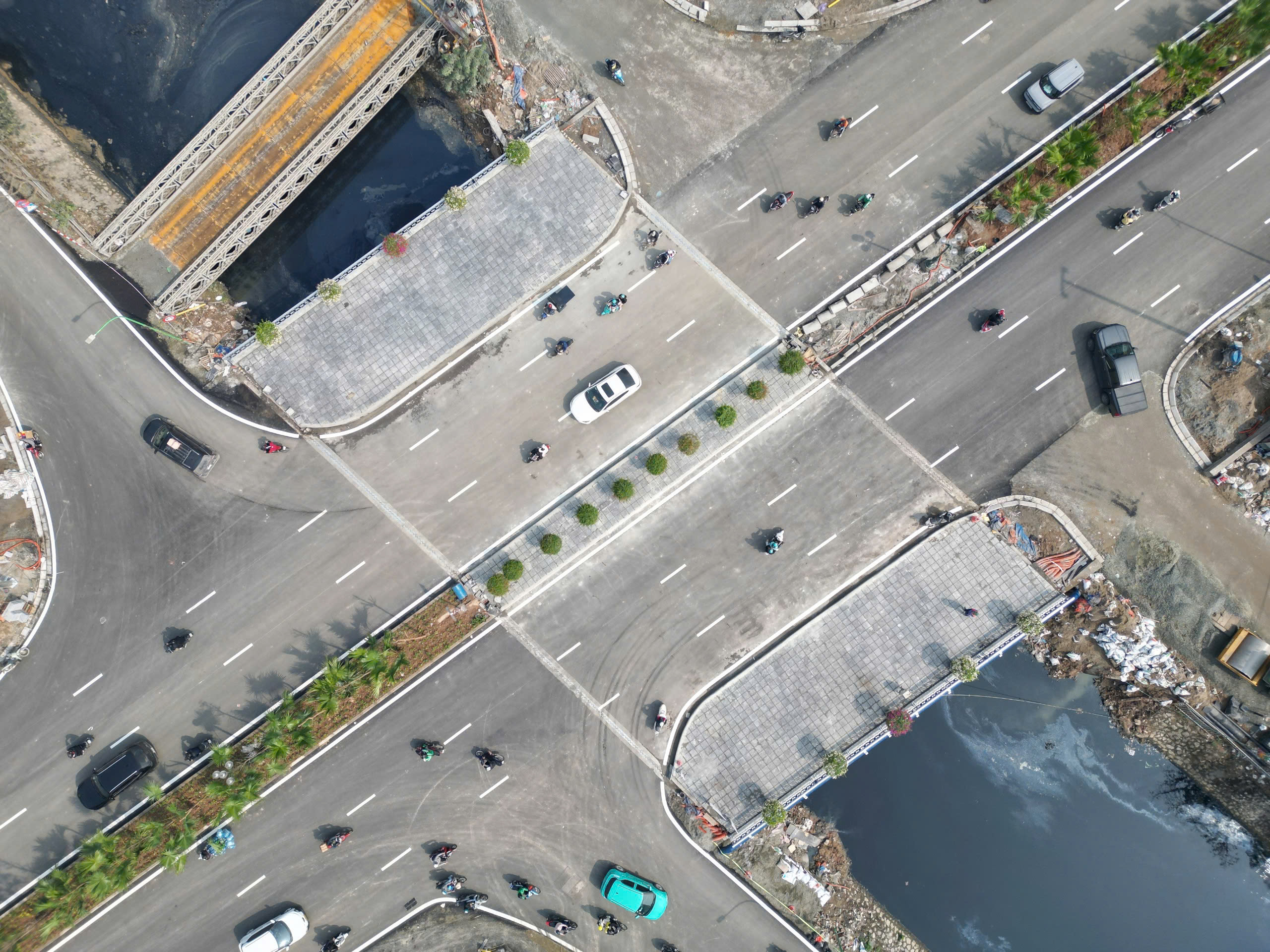 H&agrave; Nội: Giao th&ocirc;ng th&ocirc;ng tho&aacute;ng ng&agrave;y đầu th&ocirc;ng xe hầm chui Kim Đồng v&agrave; đường V&agrave;nh đai 2,5- Ảnh 3.