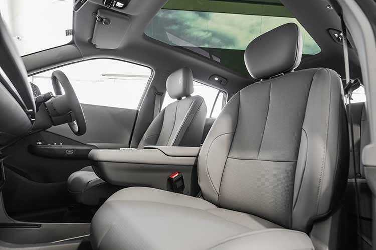 Vua xe tải Dongfeng sắp bán SUV điện tại Việt Nam- Ảnh 4.