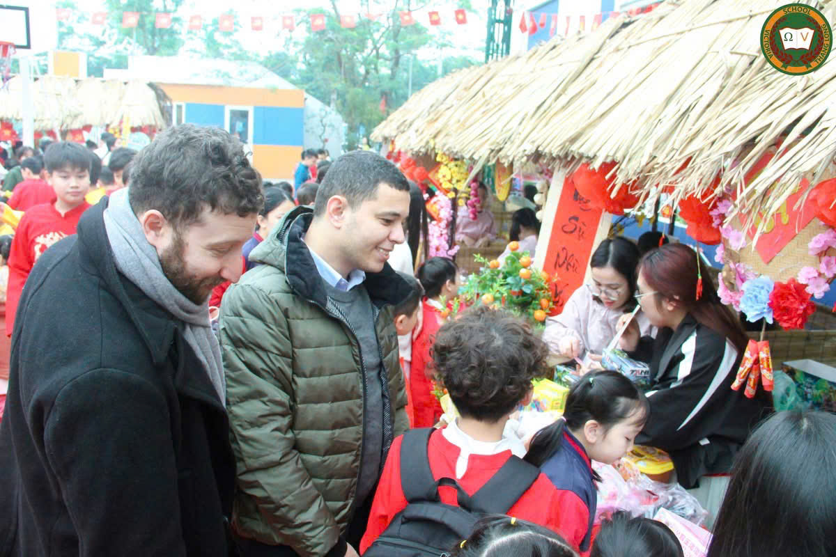 Hội chợ Xu&acirc;n gắn kết: Tết cổ truyền v&agrave; những trải nghiệm học đường- Ảnh 13.