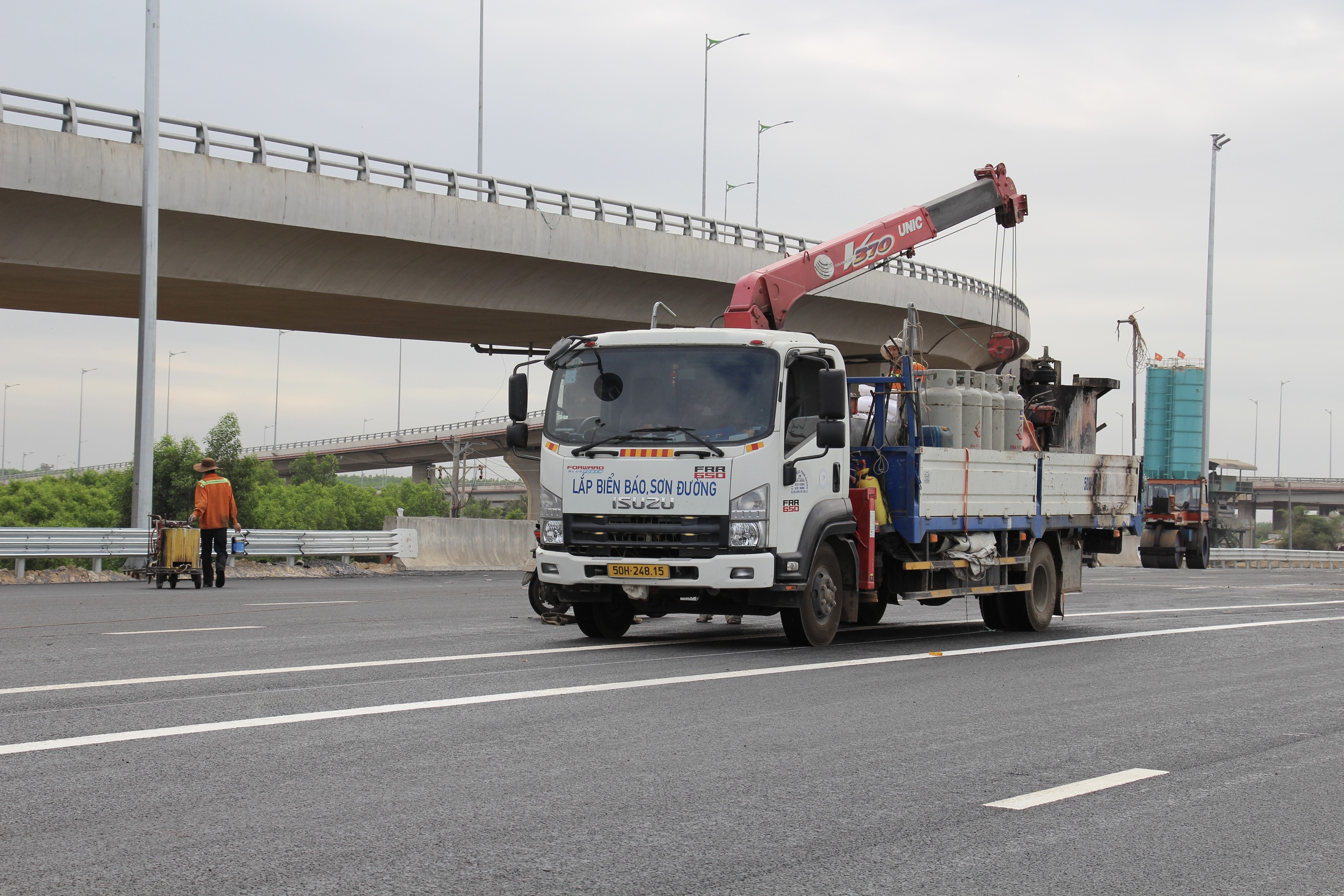 Lắp đặt hệ thống thu ph&iacute; kh&ocirc;ng dừng phục vụ khai th&aacute;c cao tốc Bi&ecirc;n H&ograve;a - Vũng T&agrave;u- Ảnh 14.