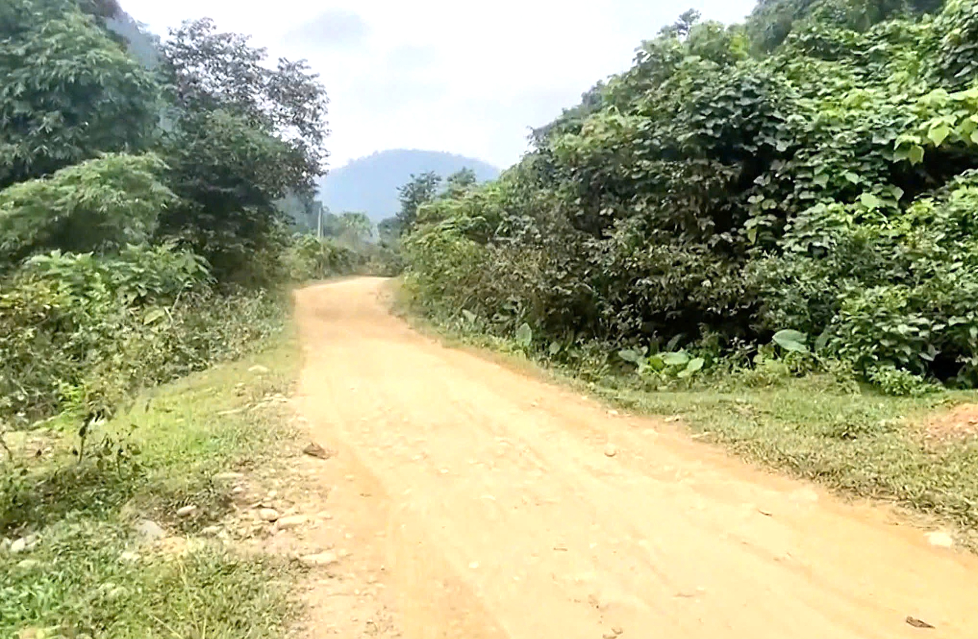 Nghệ An: Đẩy nhanh tiến độ c&aacute;c dự &aacute;n giao th&ocirc;ng theo chương tr&igrave;nh mục ti&ecirc;u quốc gia- Ảnh 6.