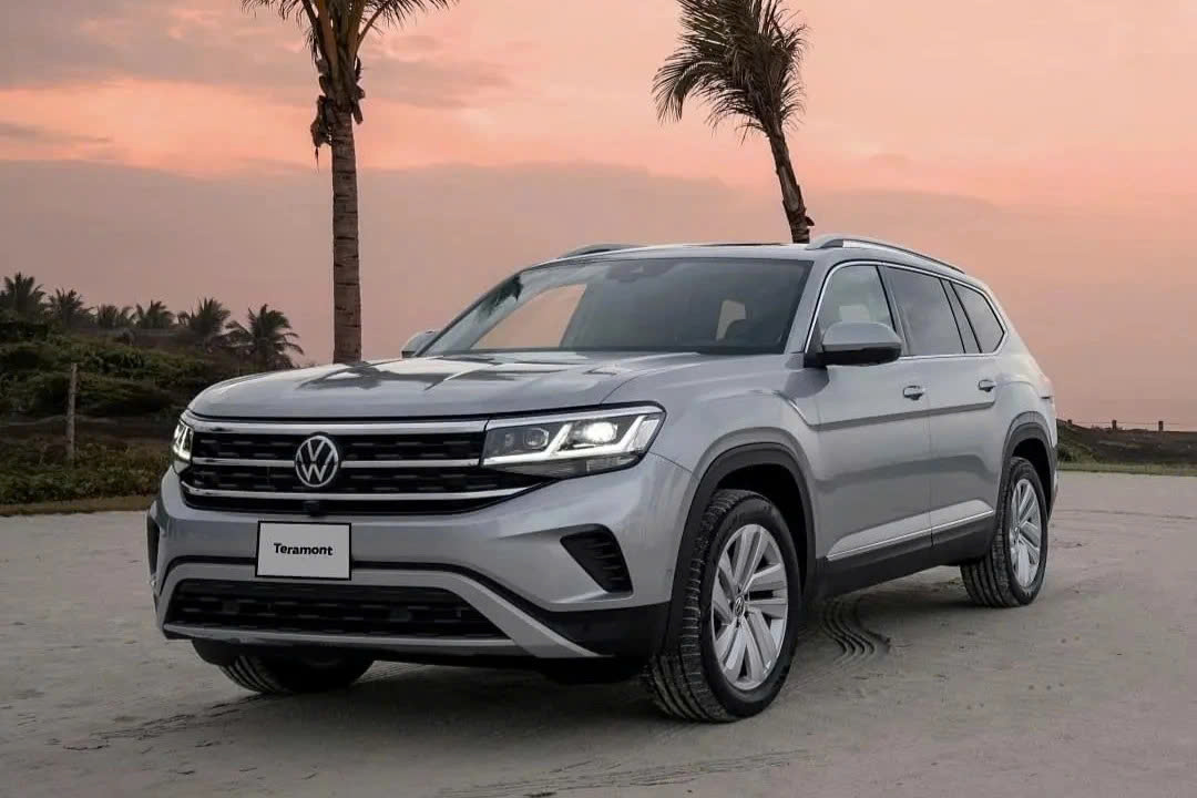 Ô tô xả hàng, giảm giá mạnh trước Tết- Ảnh 6.