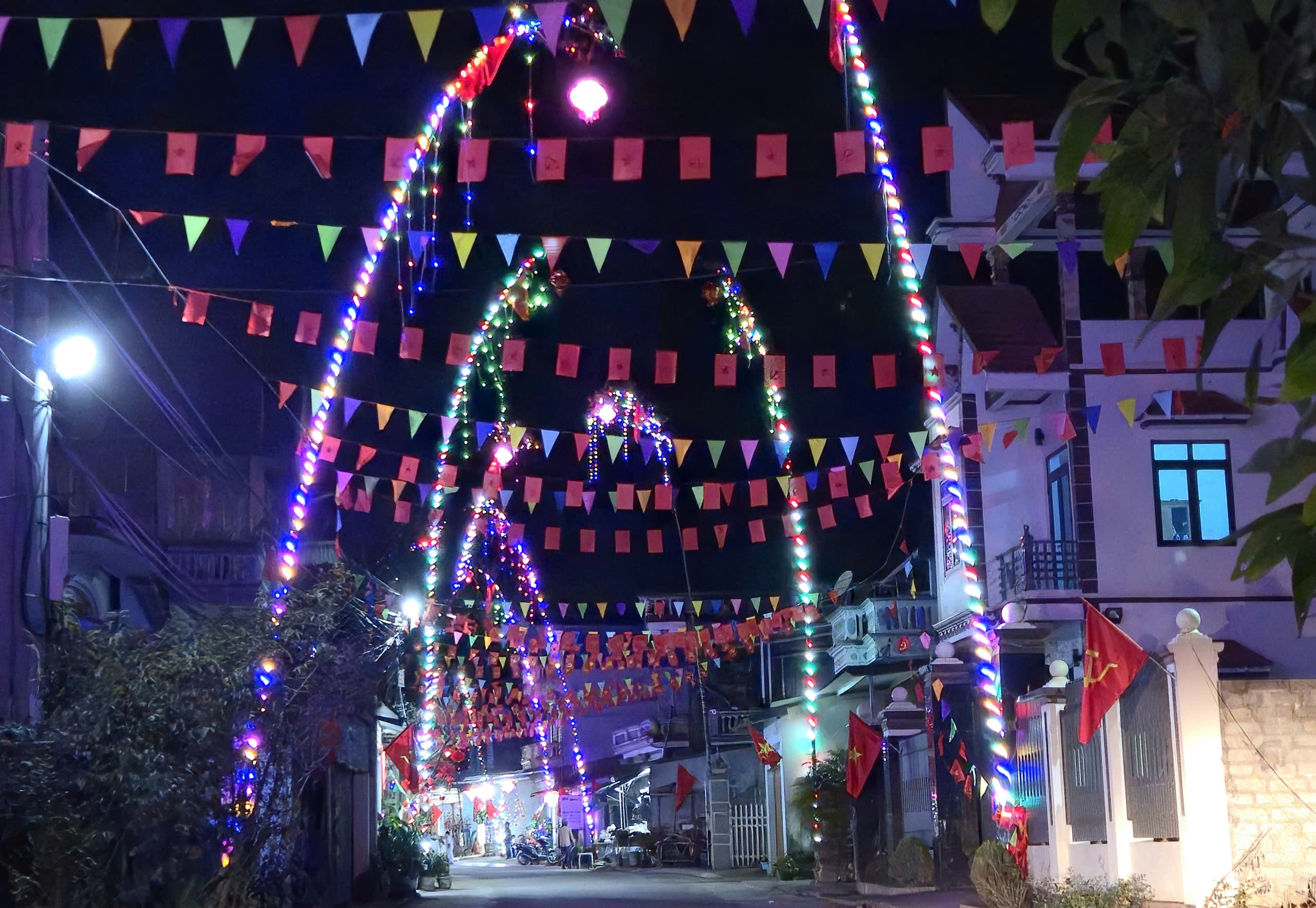 Sắc xu&acirc;n nơi rốn lũ Nam H&ograve;a- Ảnh 3.